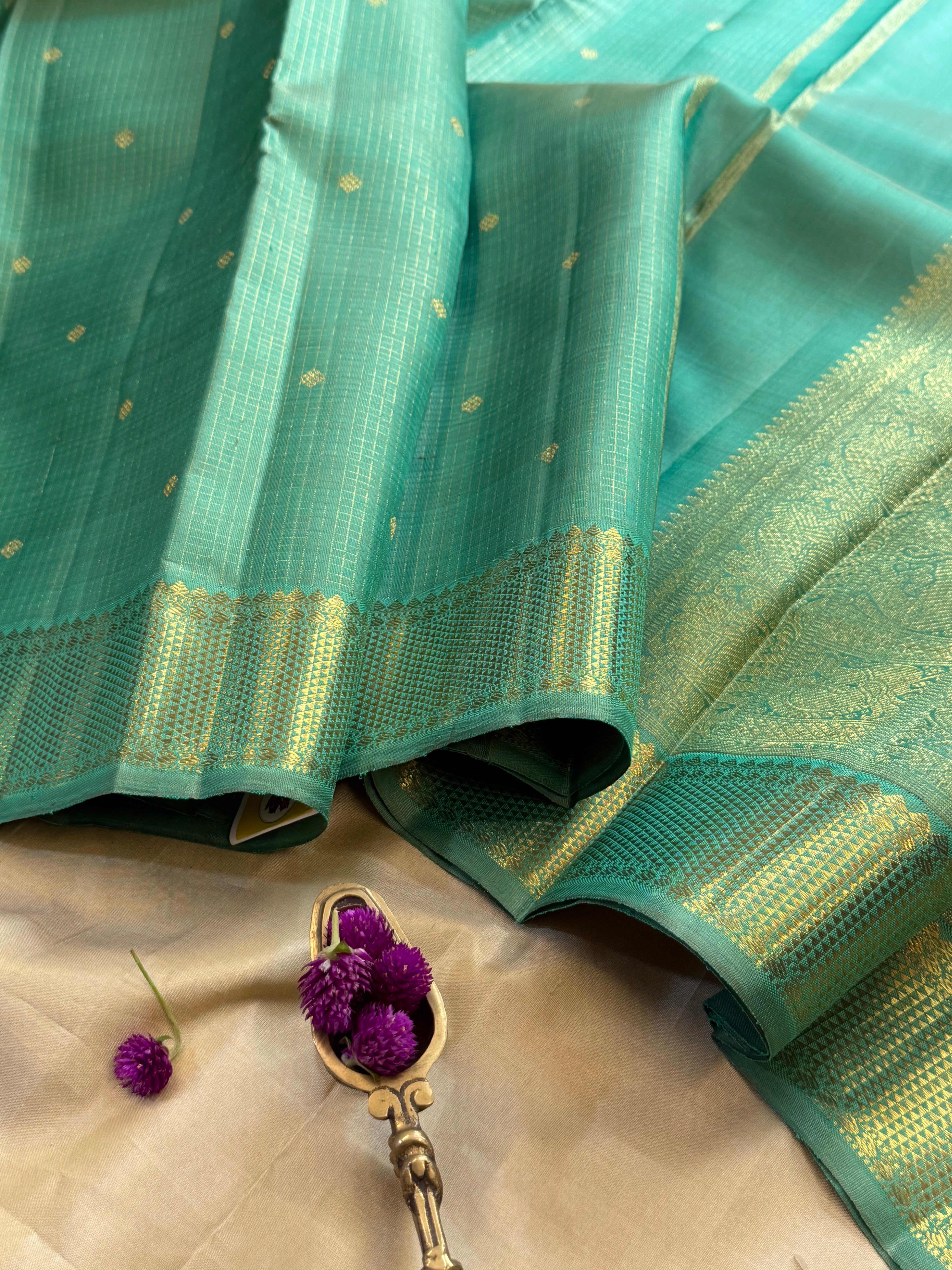 Sea green Zari Kattam / kanjipuram silk