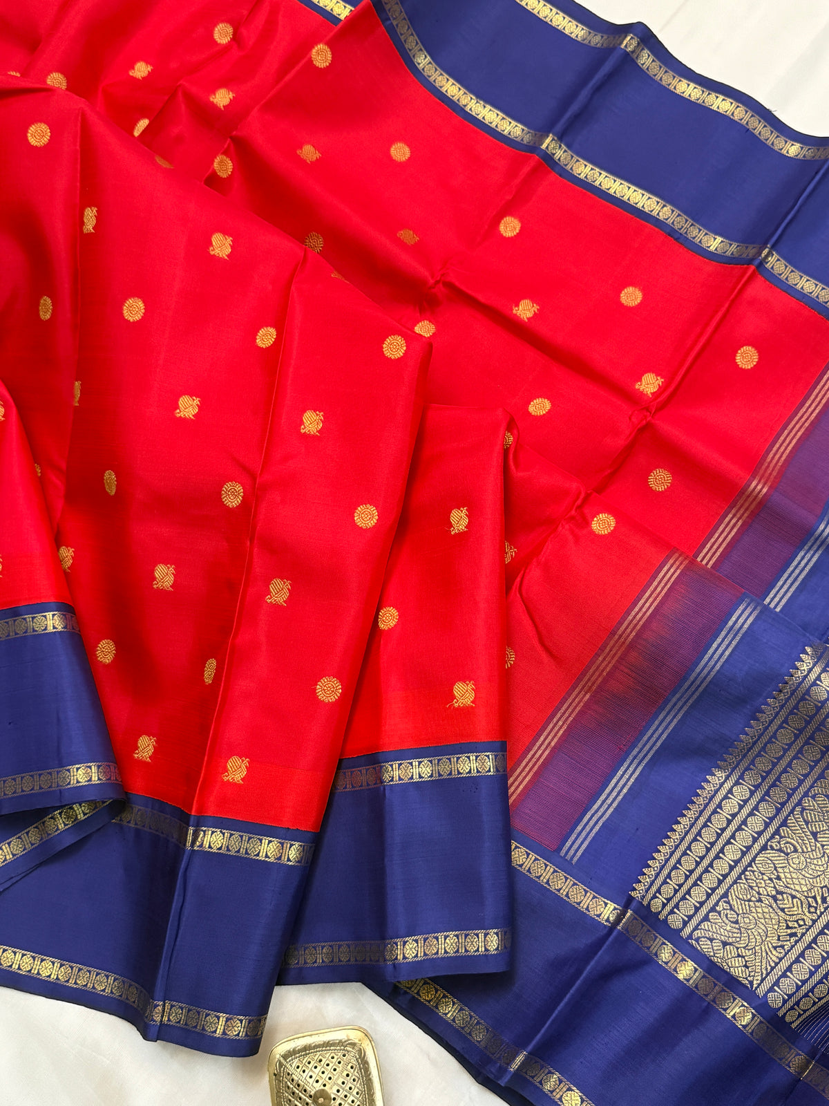Navarathri - Day 4 Red Colour pure Zari Rettapet butta Korvai /Kanjipuram silk sree Clsa 6682