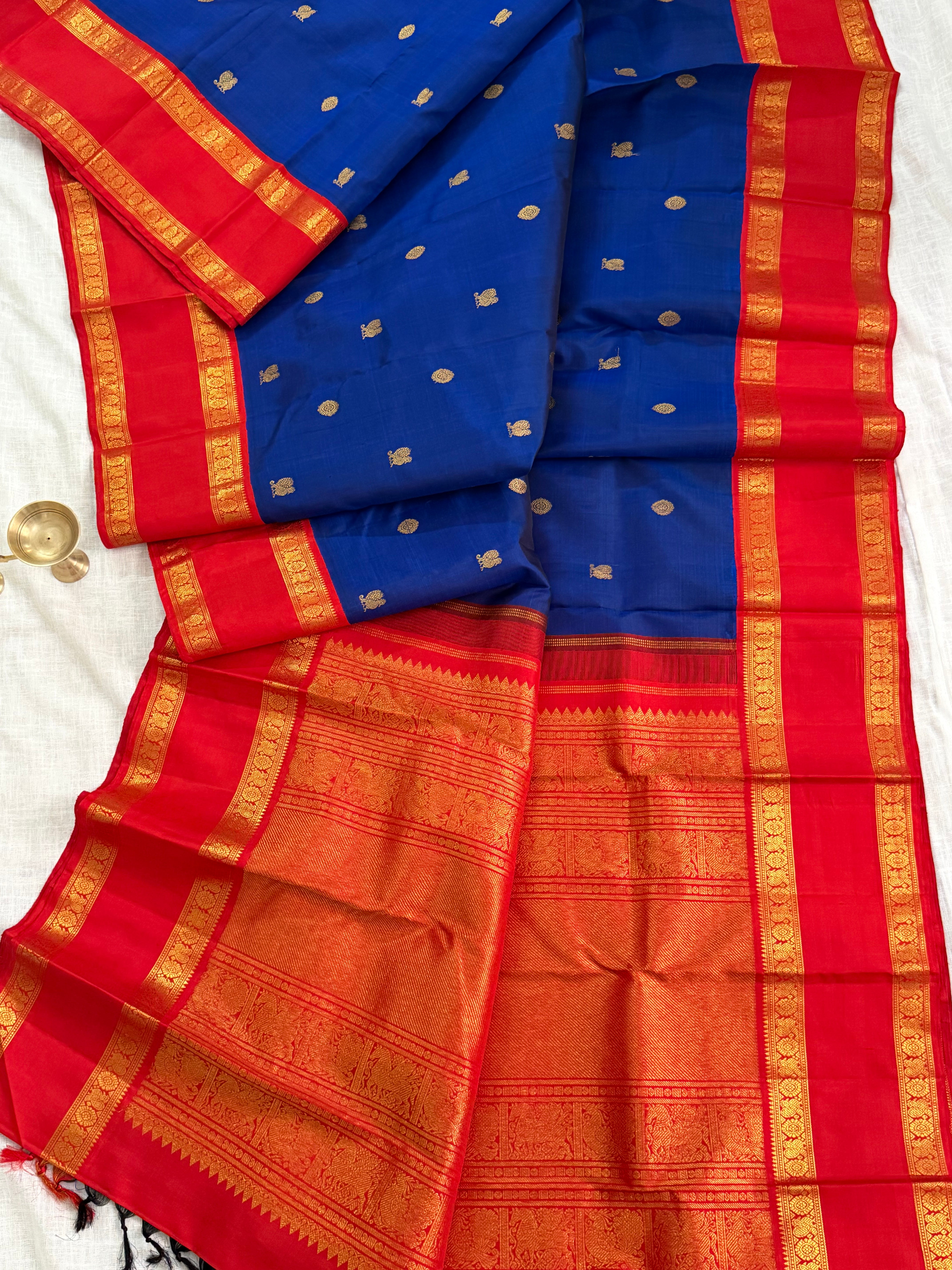Ms blue  Korvai retta pet   / Arani silk