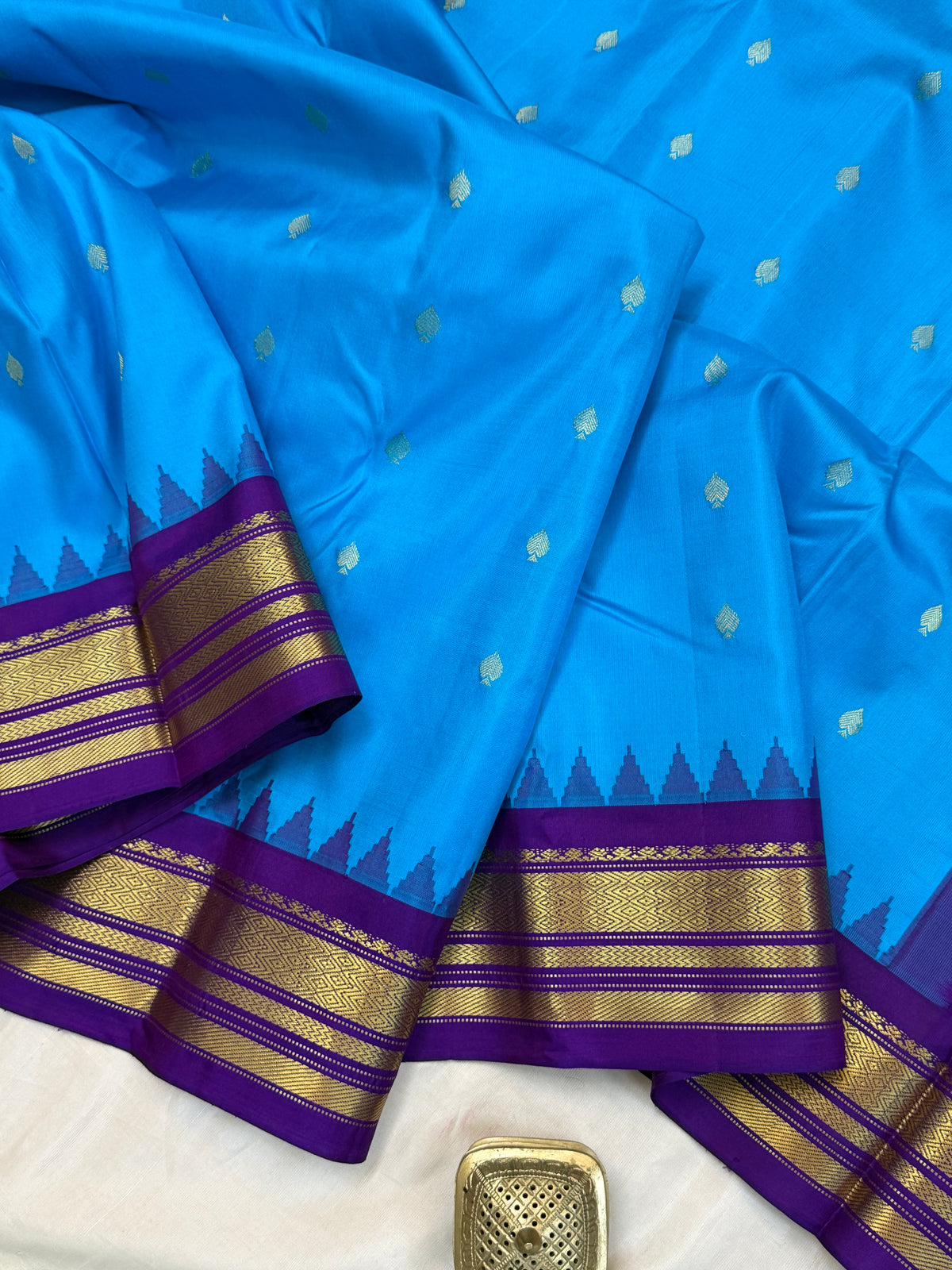 Gadwal silk Dark sky blue temple Korvai clsa 9301