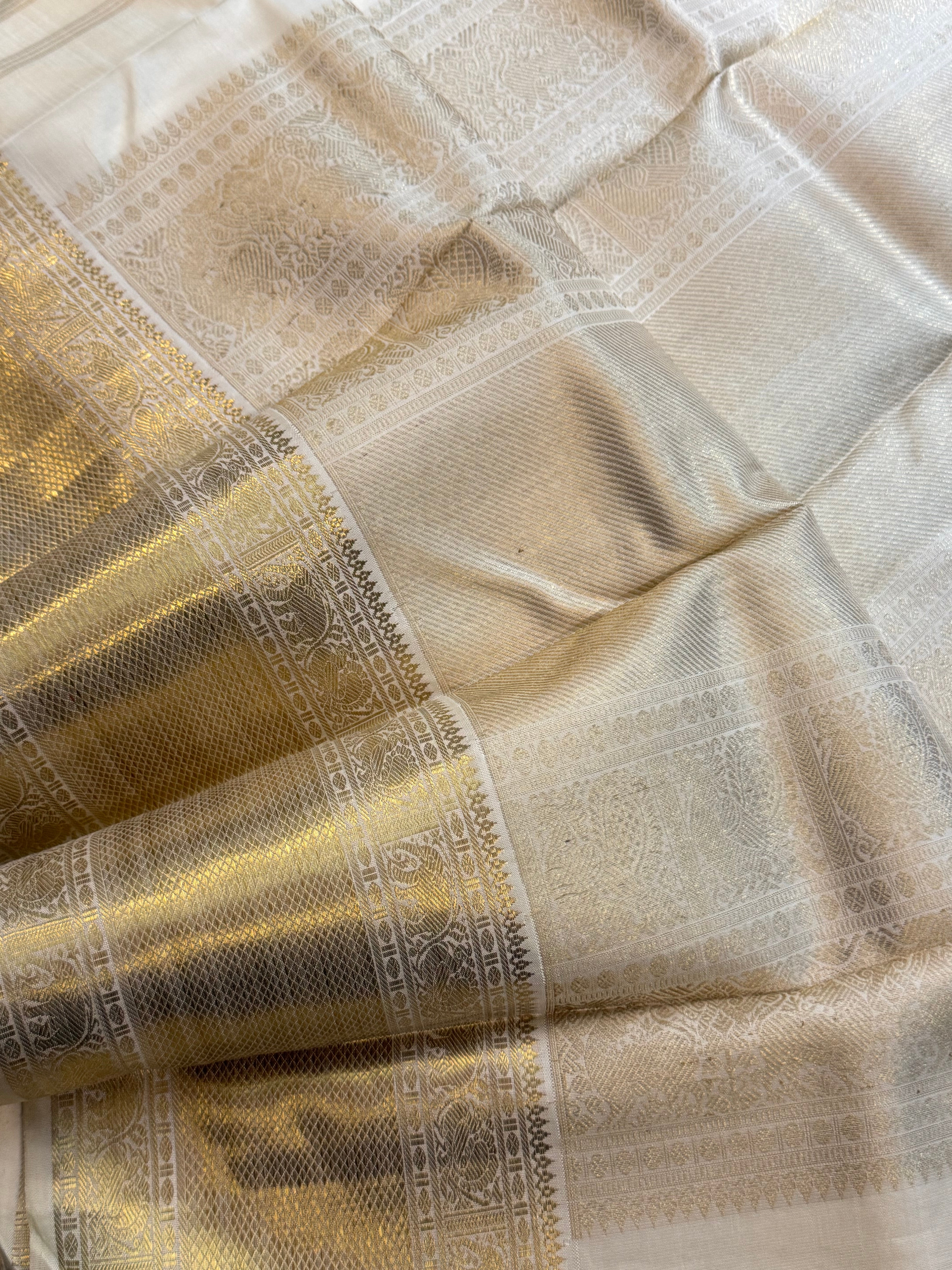 Onam edit - offwhite big yazhi butta/ Kanjipuram silk CLSA2272