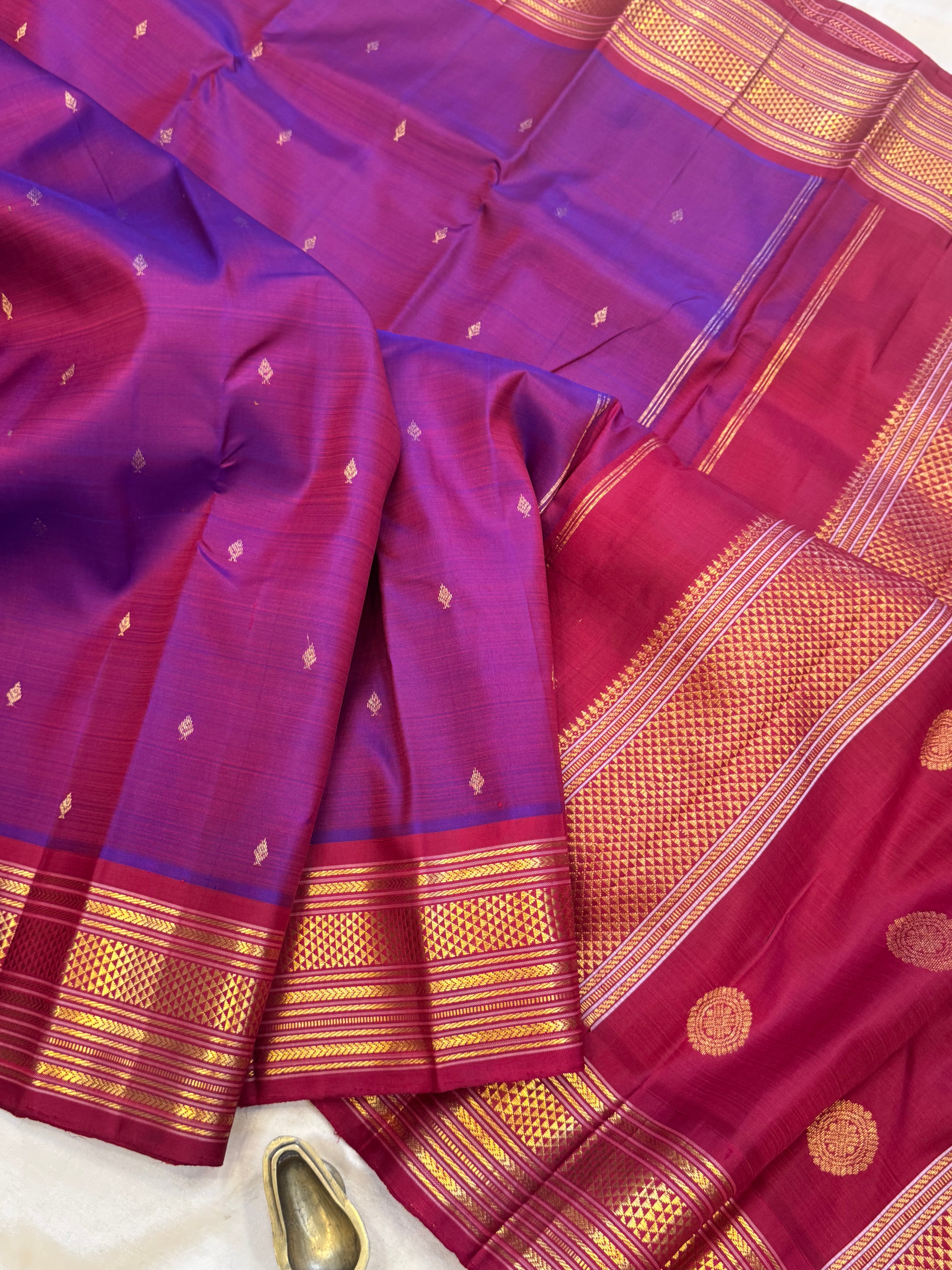 Krishnamegam and araku varisapet border/ Arani silk