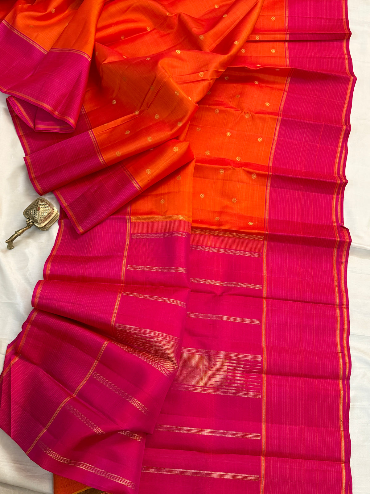 Orange body and zari Butta / kanjipuram silk saree clsa 12133
