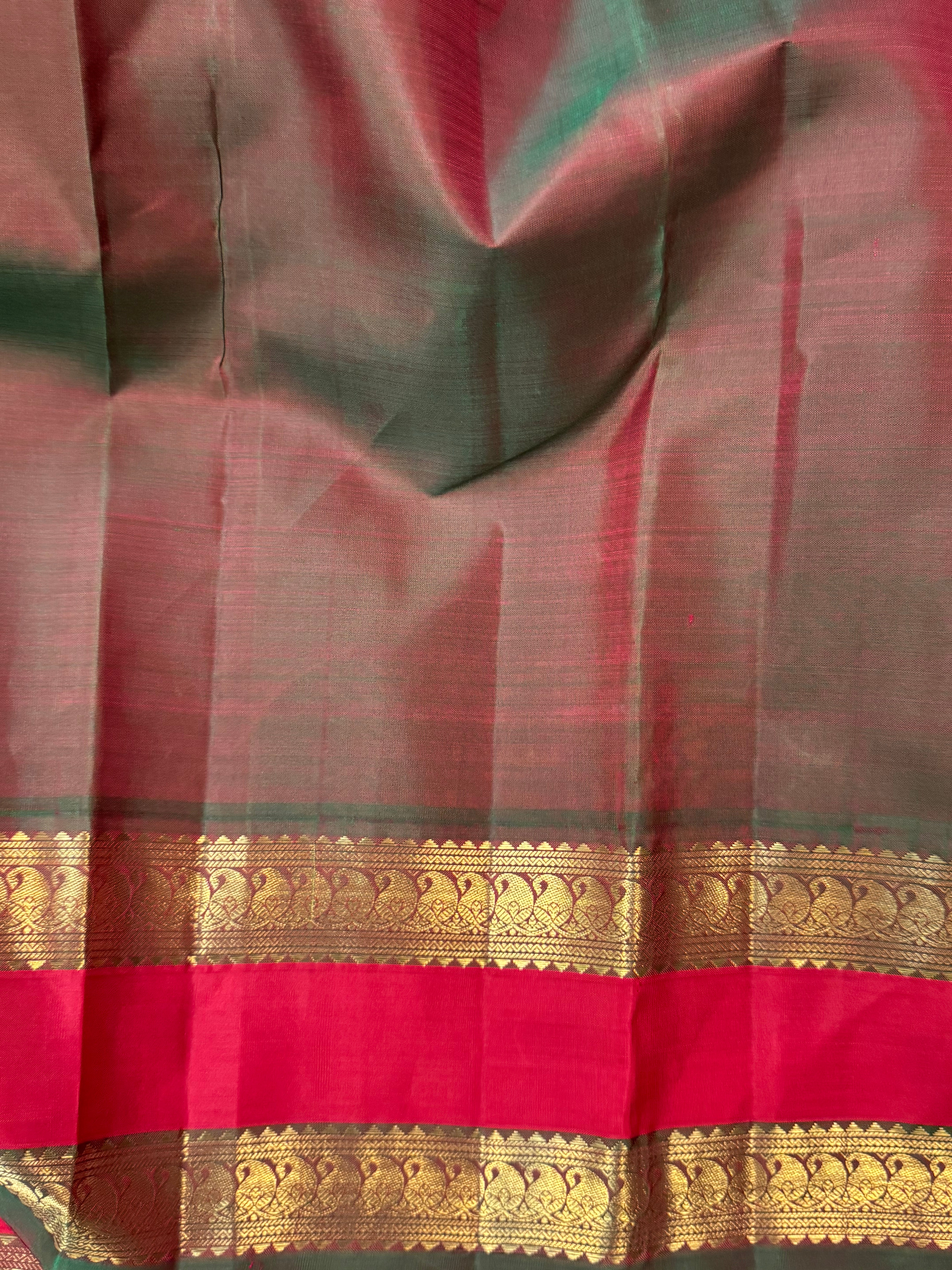 Vintage revival retta pet Korvai kanjipuram silk.