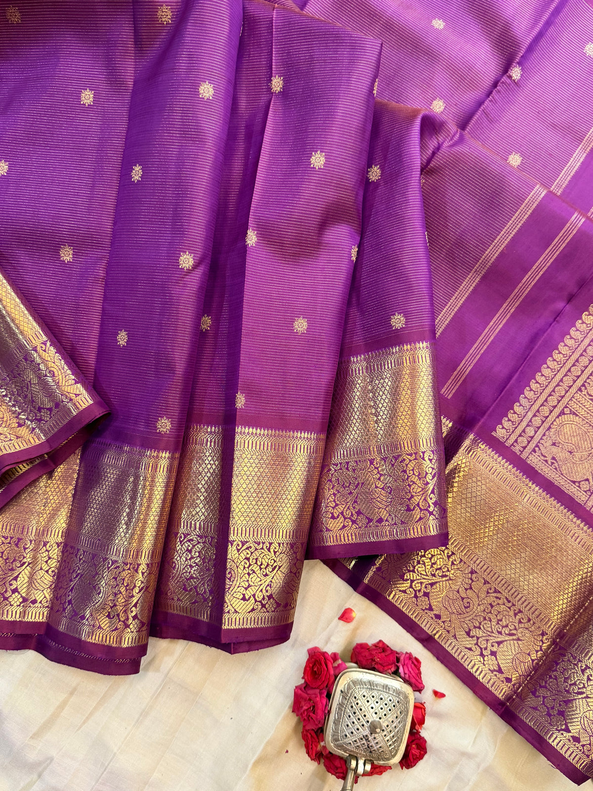 Purple shot Araku colour Vairaoosi / pure Zari Kanjipuram silk