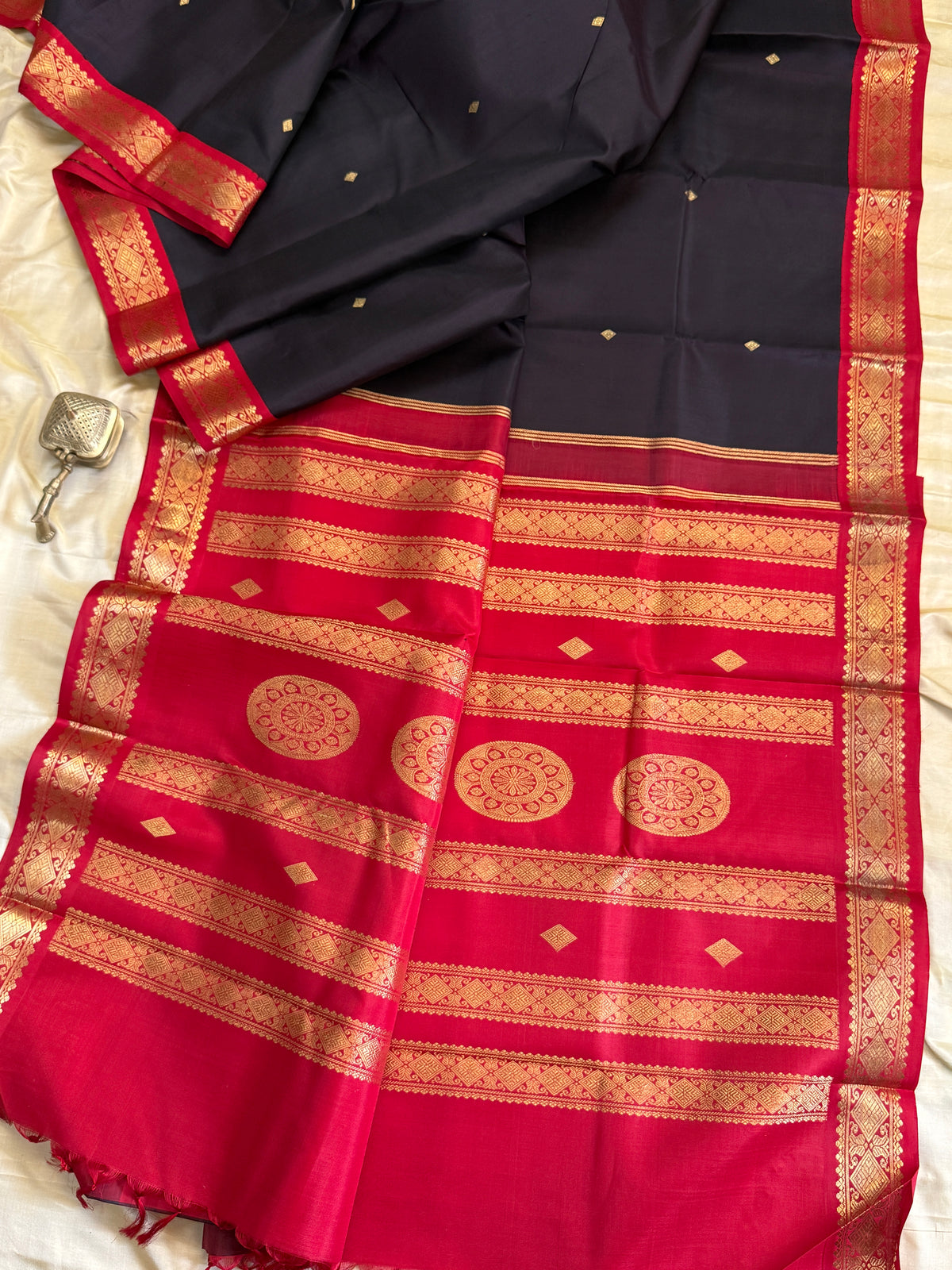 Special edition-Paaku colour body with Korvai Zari butta silk saree/clsa 12426