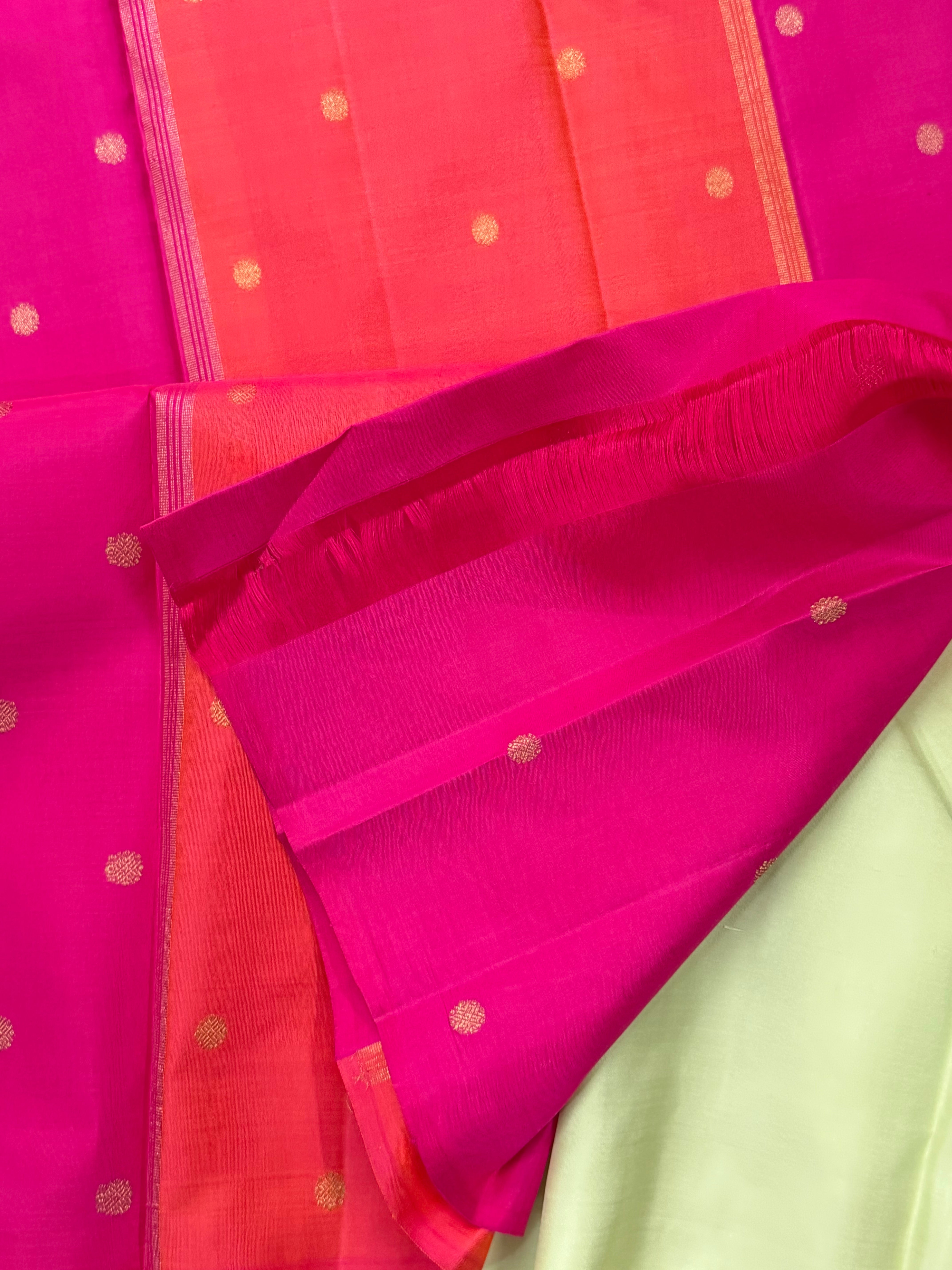 Elakai green Varisai palla  pure Zari Kanjipuram silk