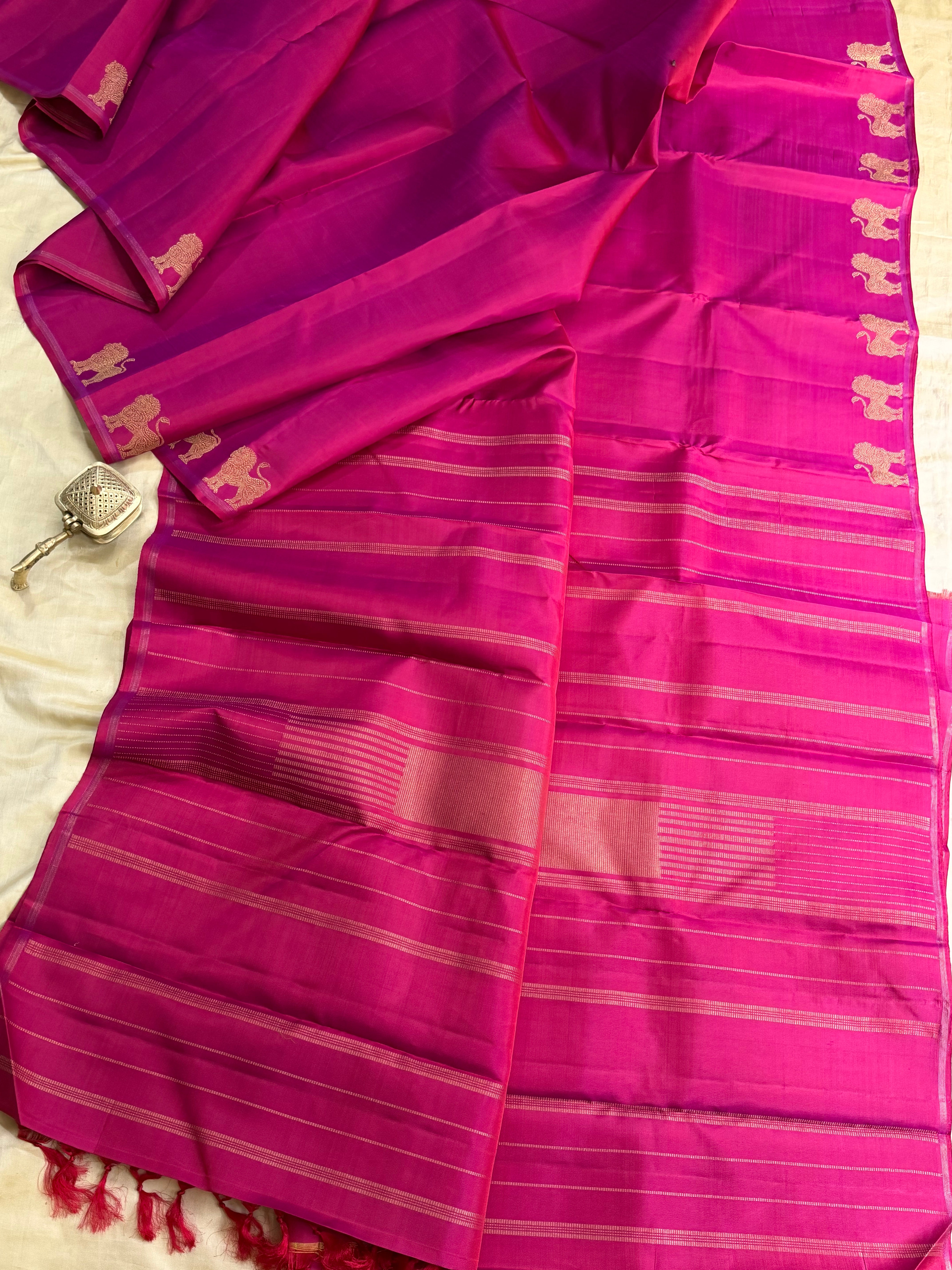 Pink Simha border  / Budget friendly Kanjipuram silk sarees