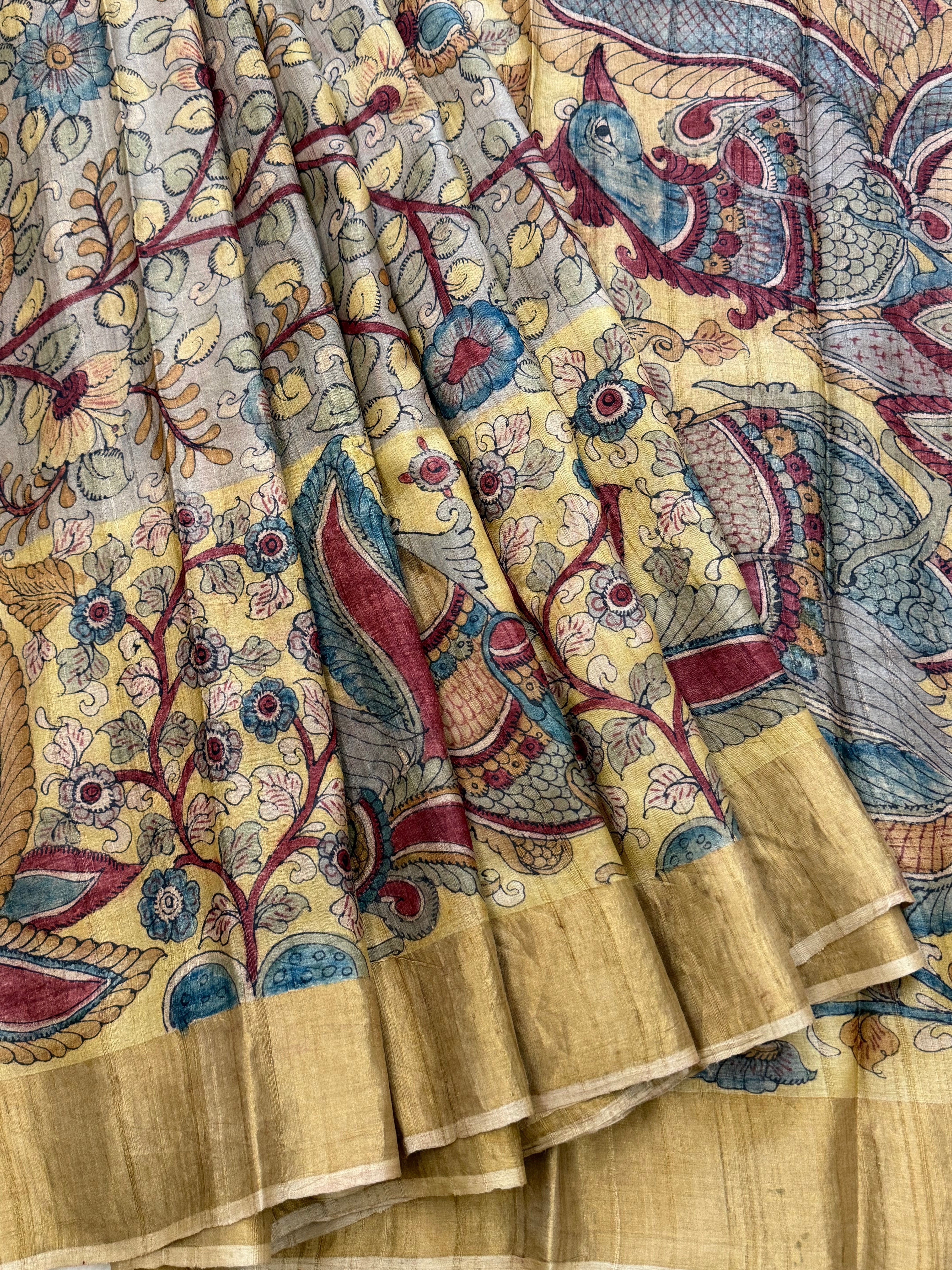 Hand drawn natural dyed pen kalamkari sarees / clsa 11124