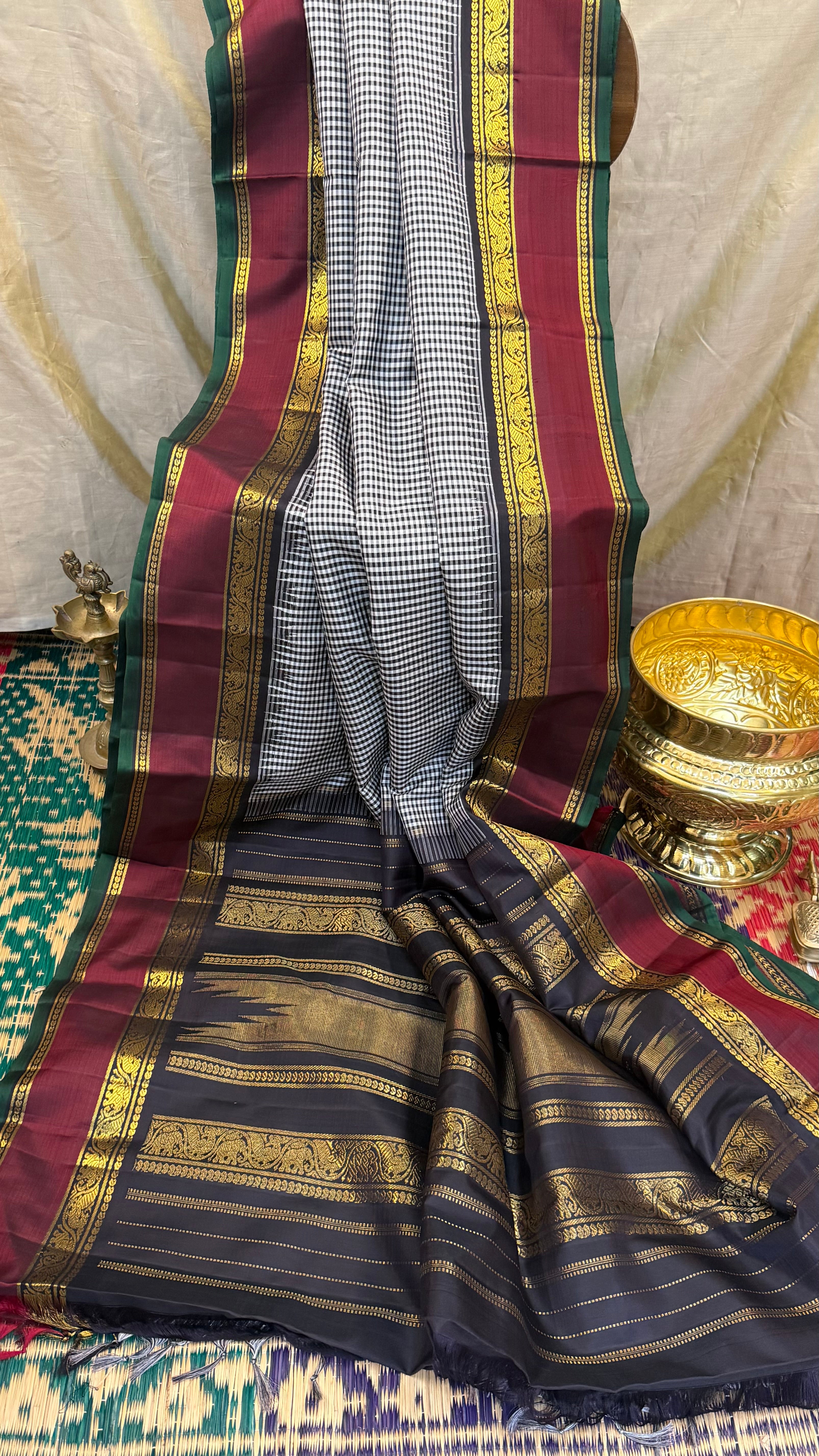 Vintage Kattam Korvai white black checks / Kanjipuram silk
