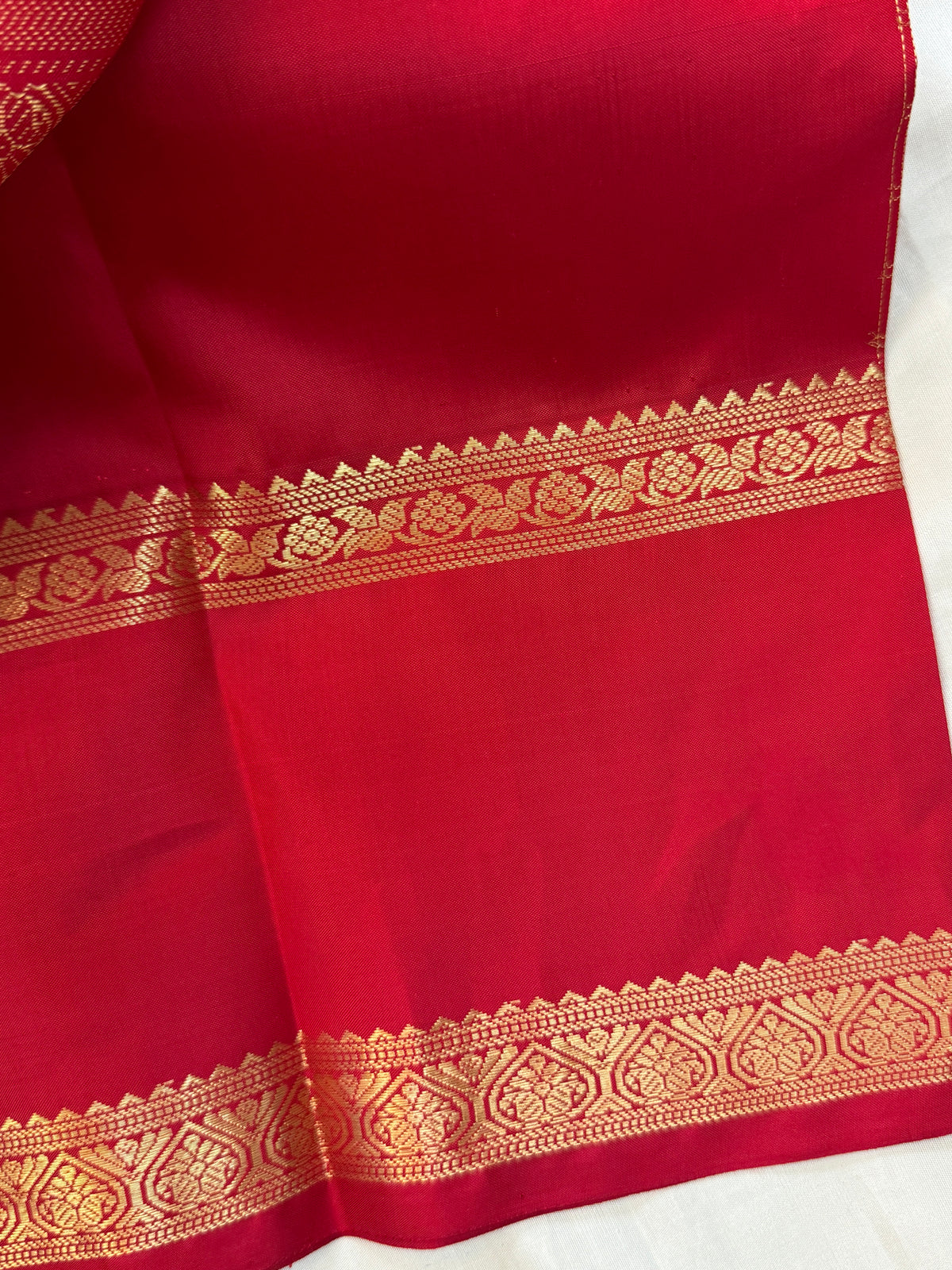 special edition- unique pallu and body zari kattam pure silk sarees clsa 12546