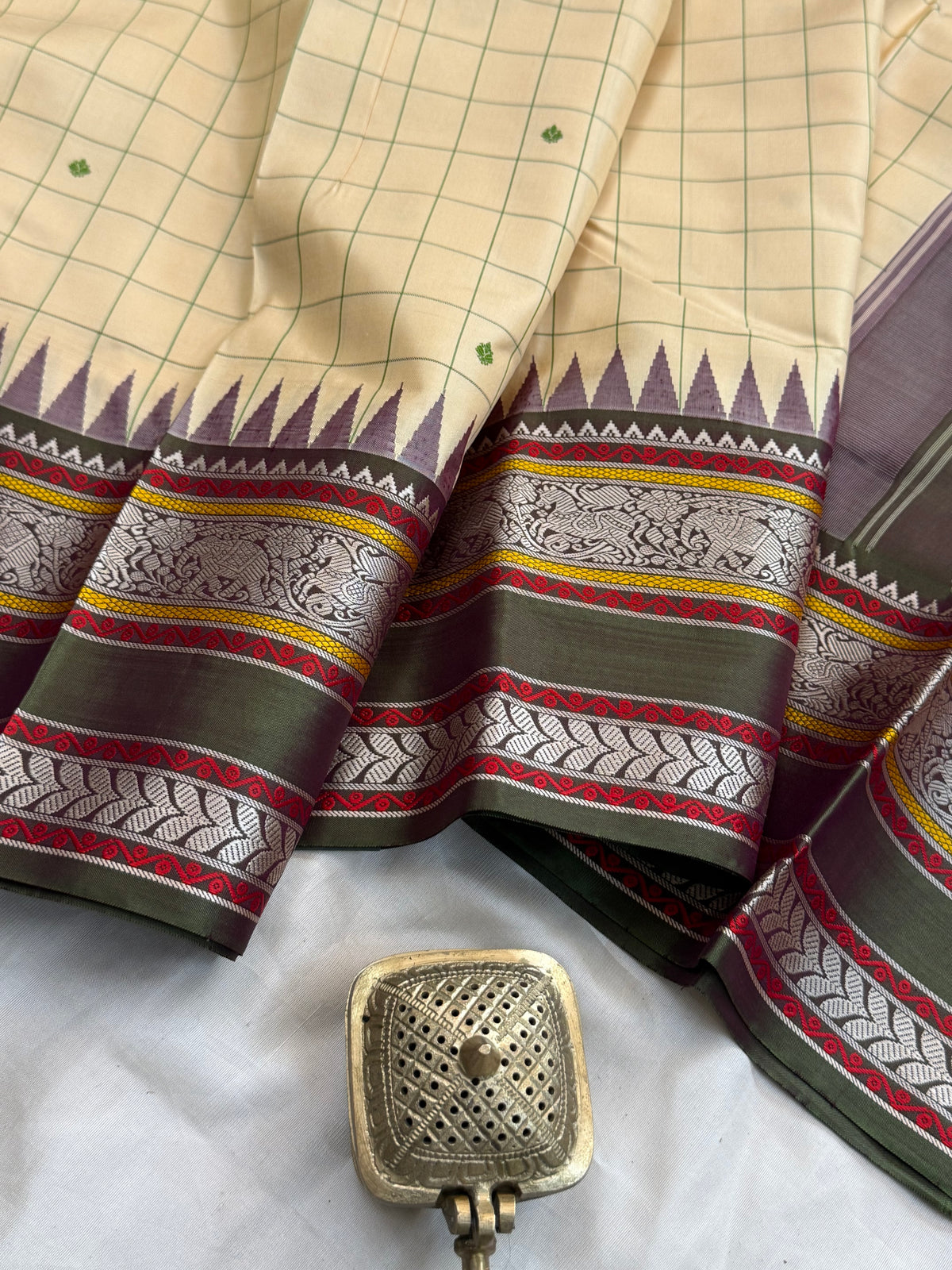 Off sandal kattam butta / Special edition kanjipuram silk