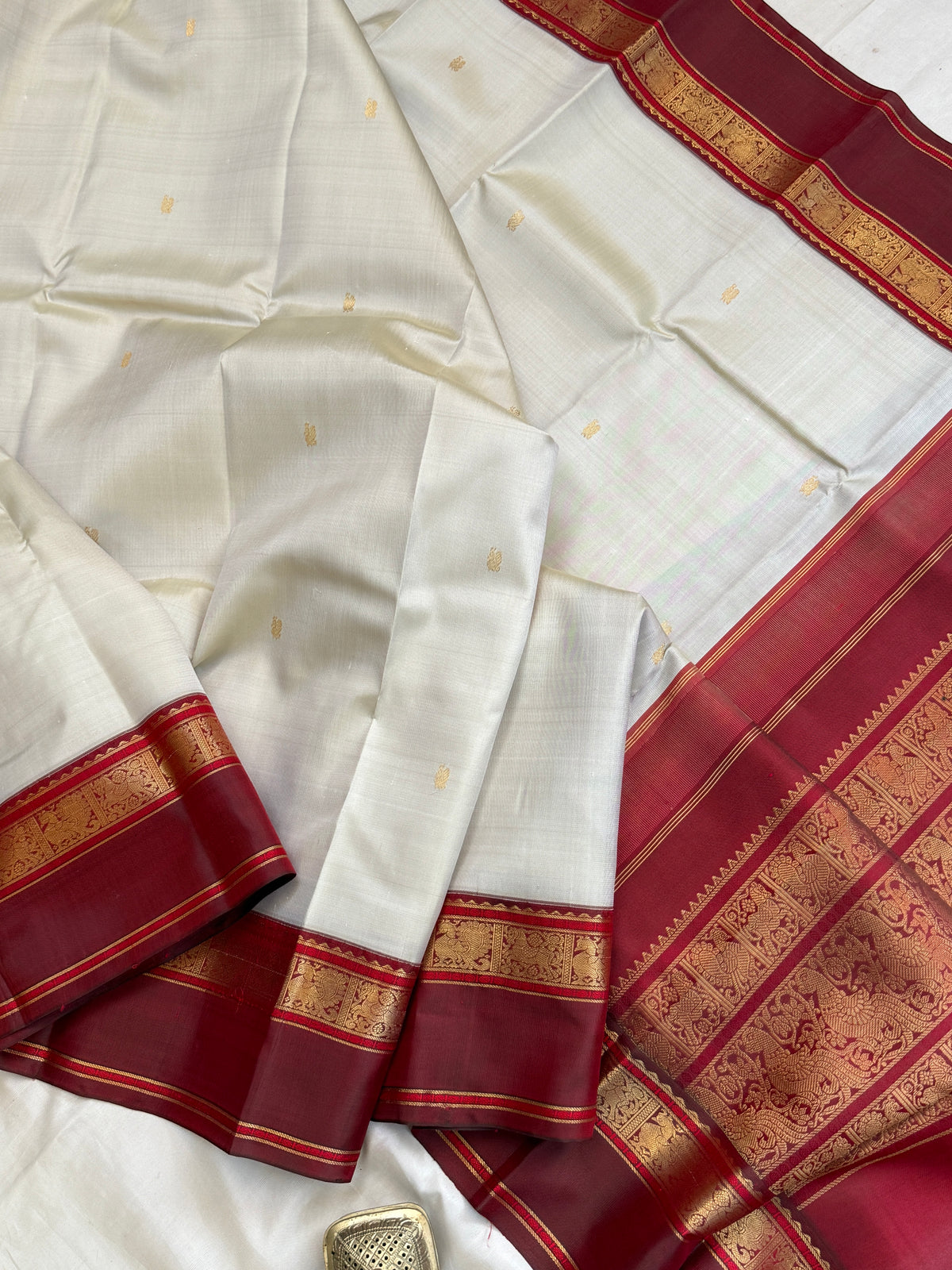 Special edition ivory with Korvai Zari Butta silk saree/clsa 12428