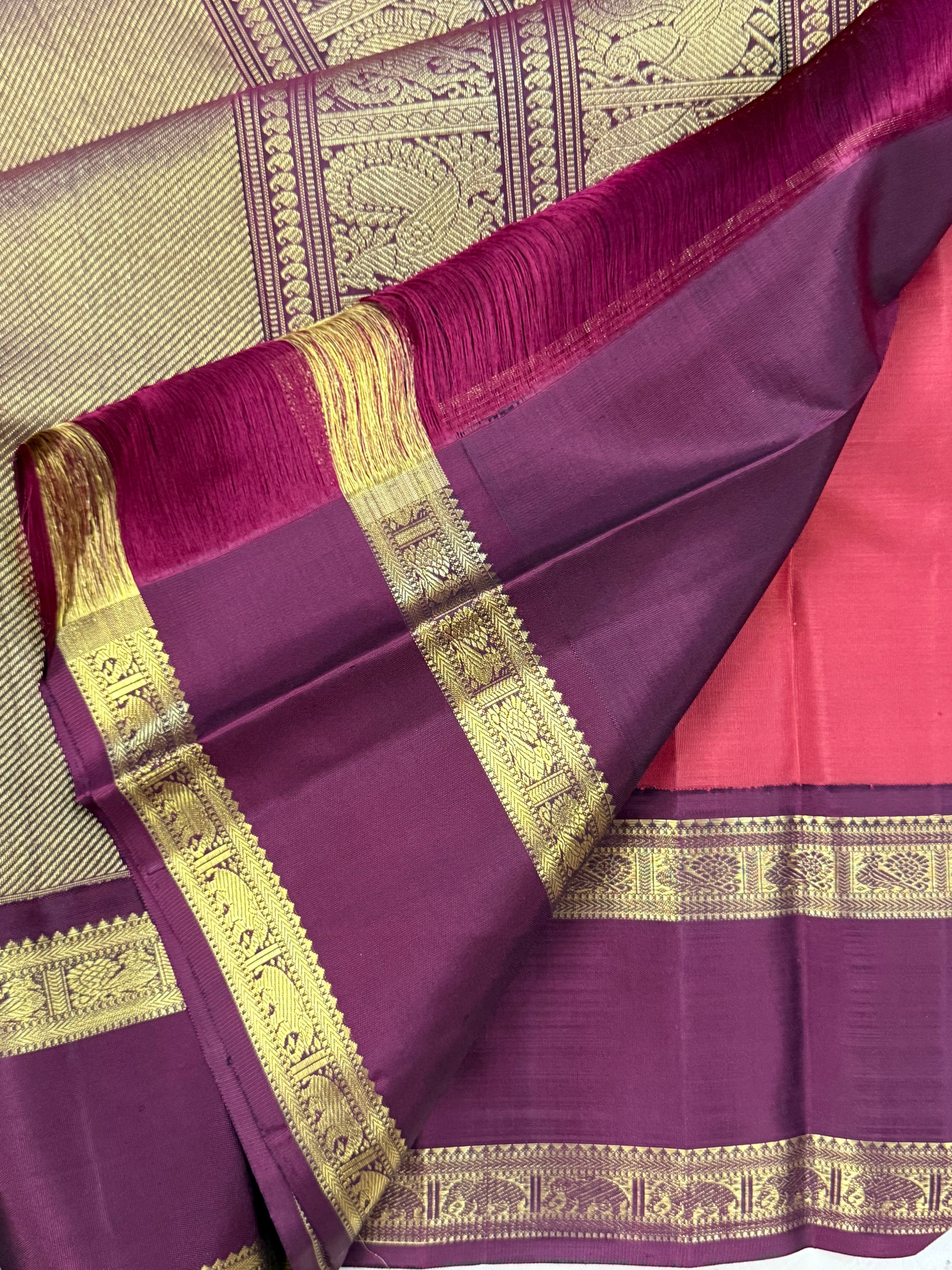 Vintage rustic and deep brown rettapet border kai korvai/ Kanjipuram silk