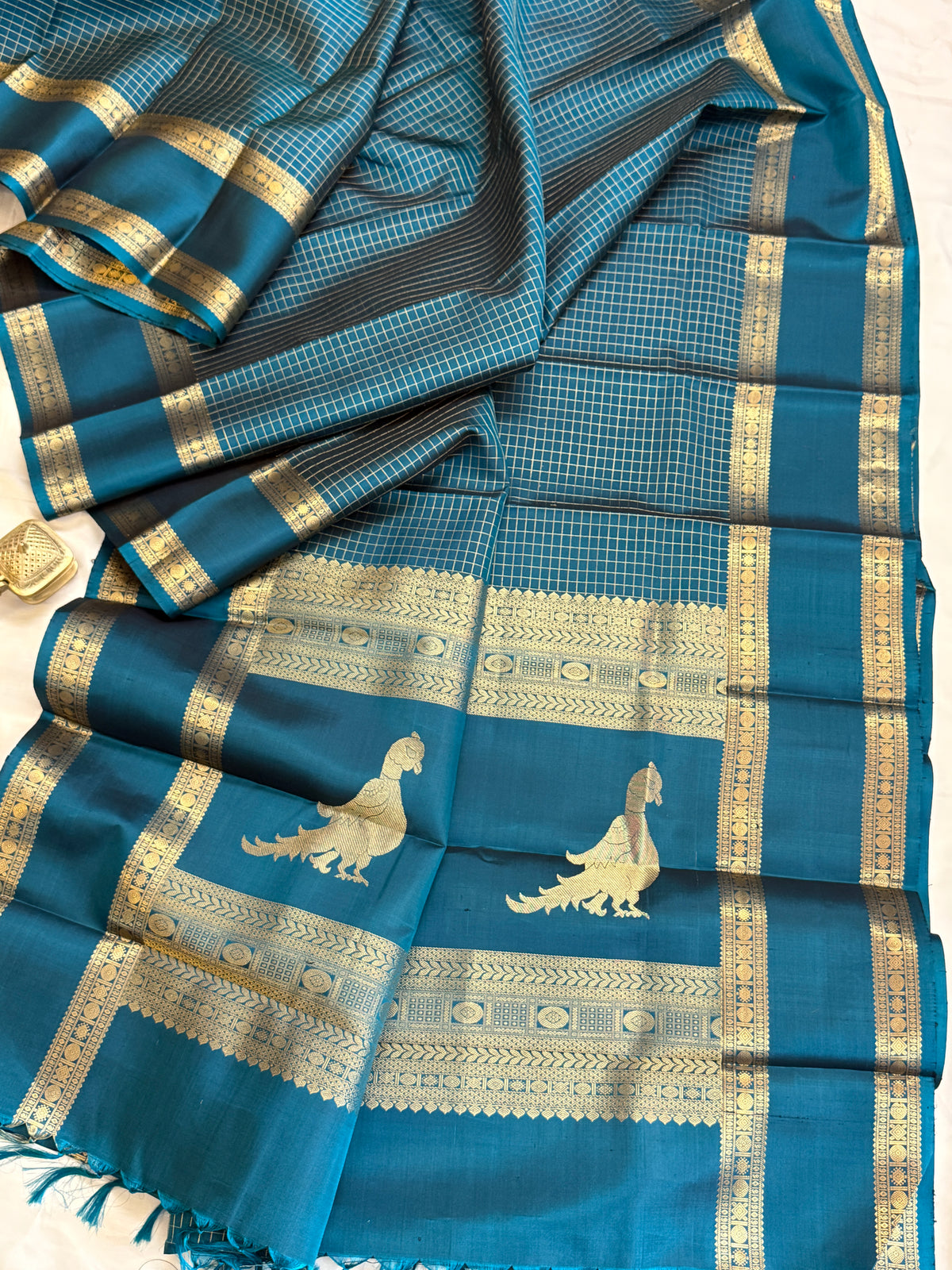 Special edition Teal Blue with Zari kattam silk saree/clsa 12397
