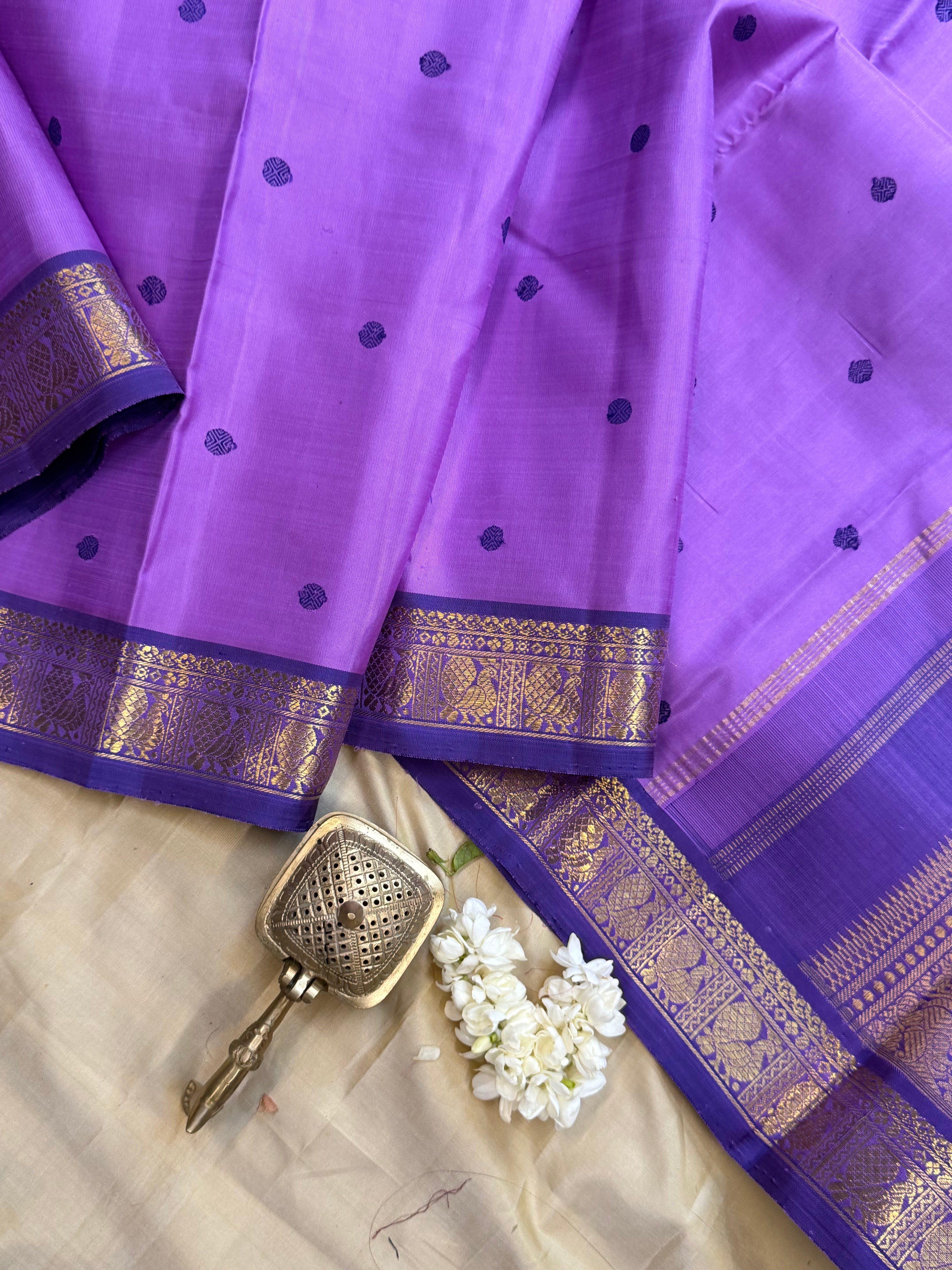 Lavender small border / Kanjipuram silk saree clsa 11442