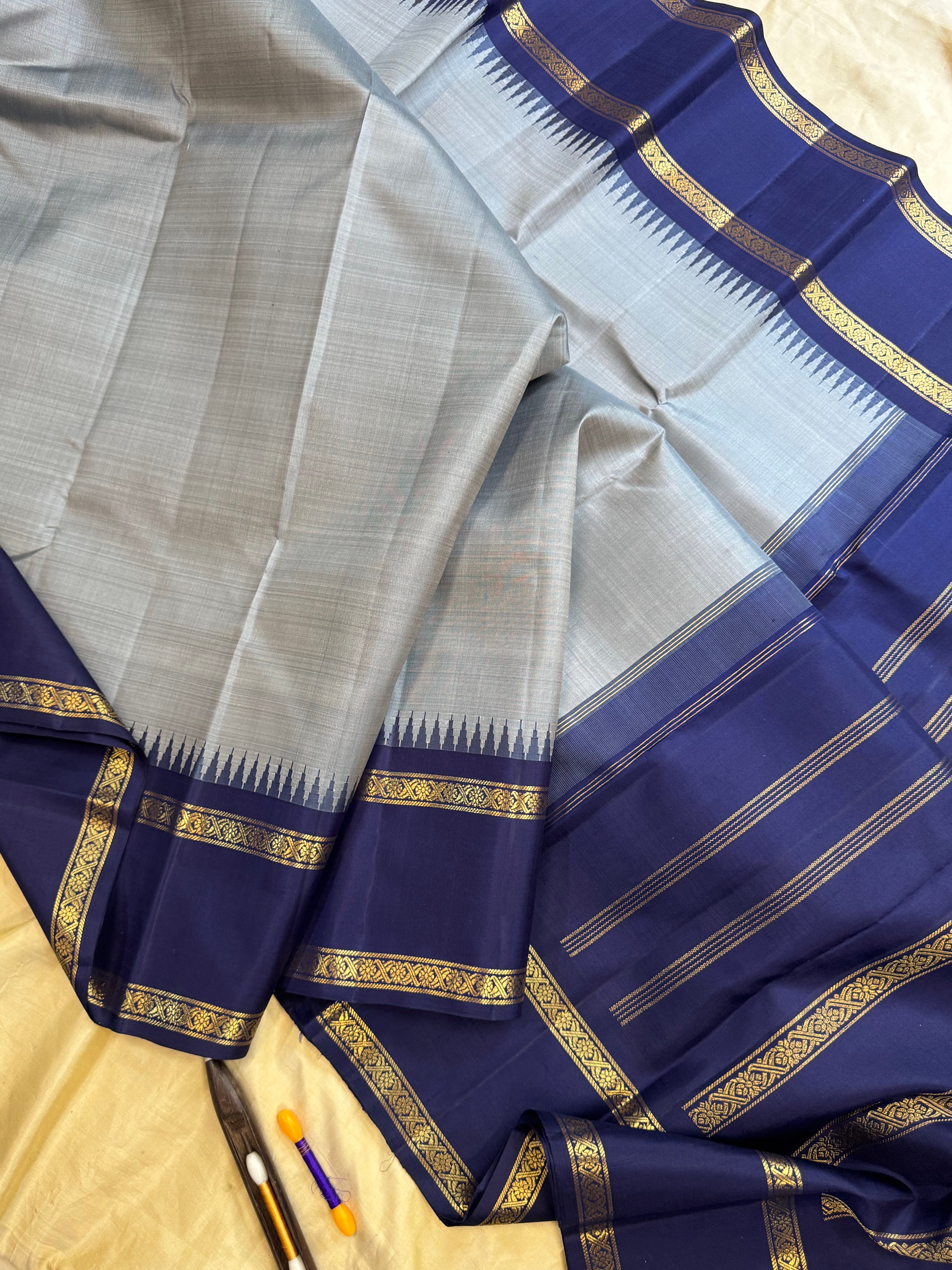 Master weaver vintage recreation : kanjipuram silk