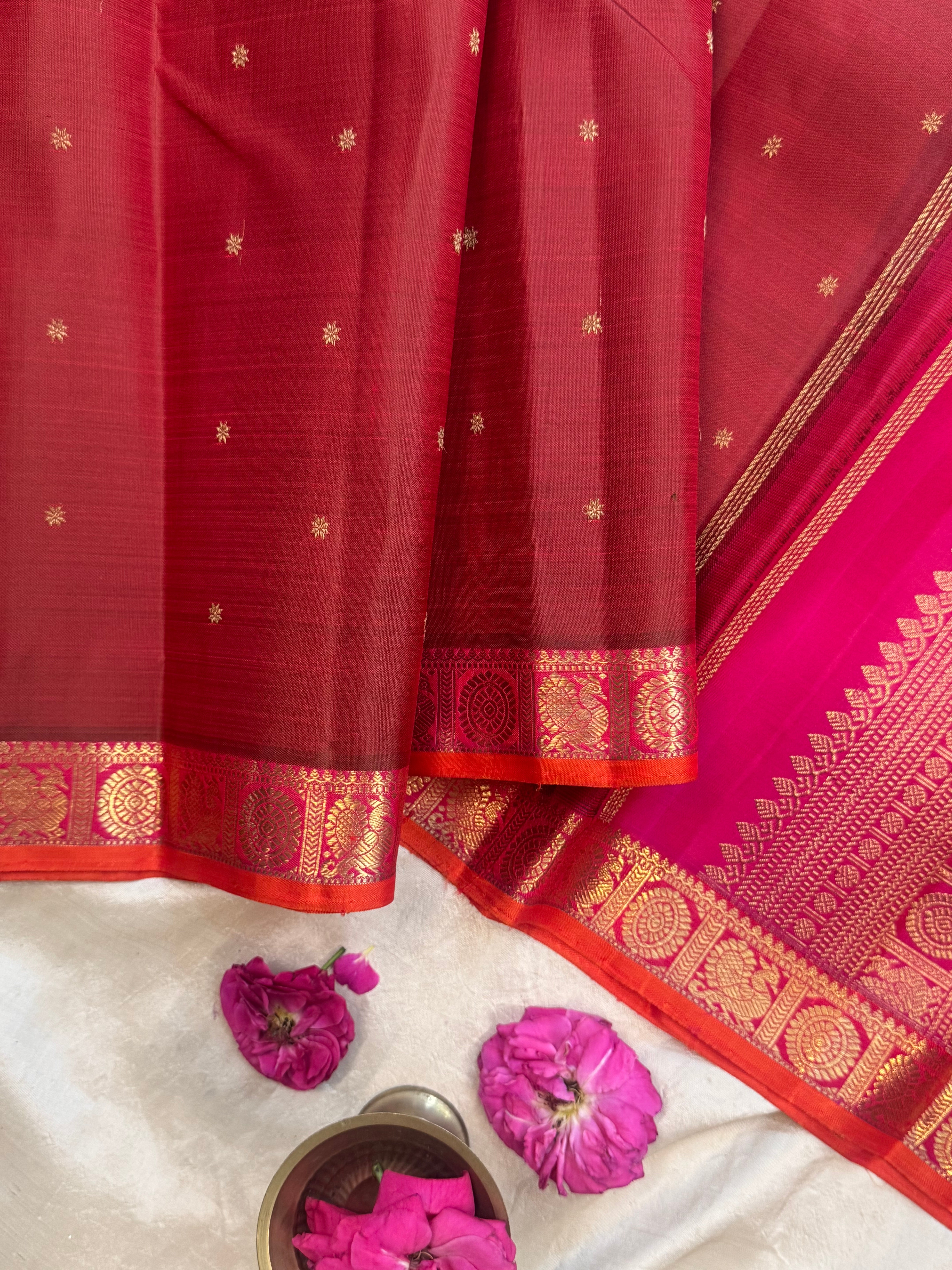 Manthulir pink border small border kanjipuram silk
