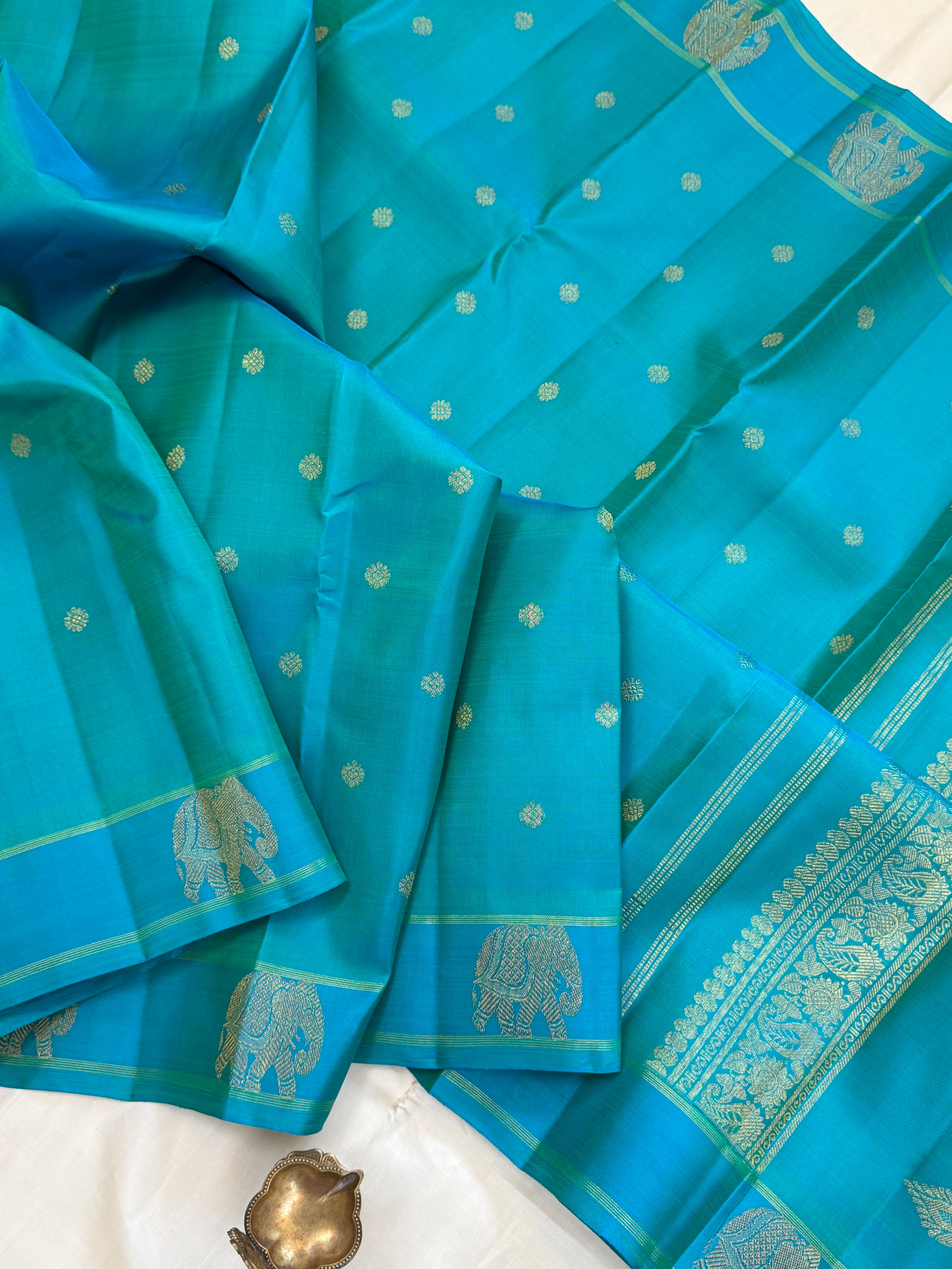 Sea blue with border elephant Butta / kanjipuram silk saree clsa 11106