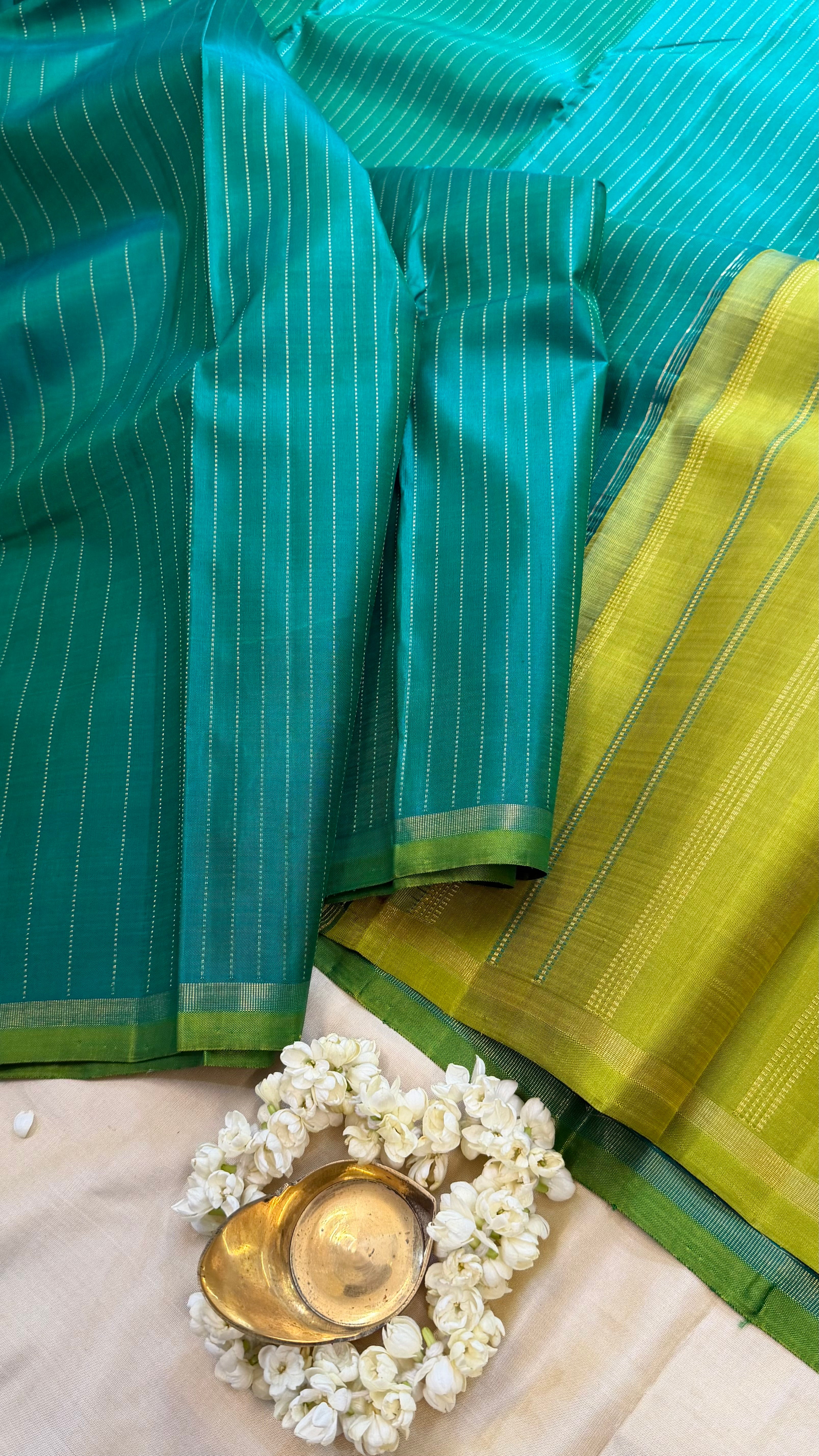 Green and olive green borderless/ kanjipuram silk