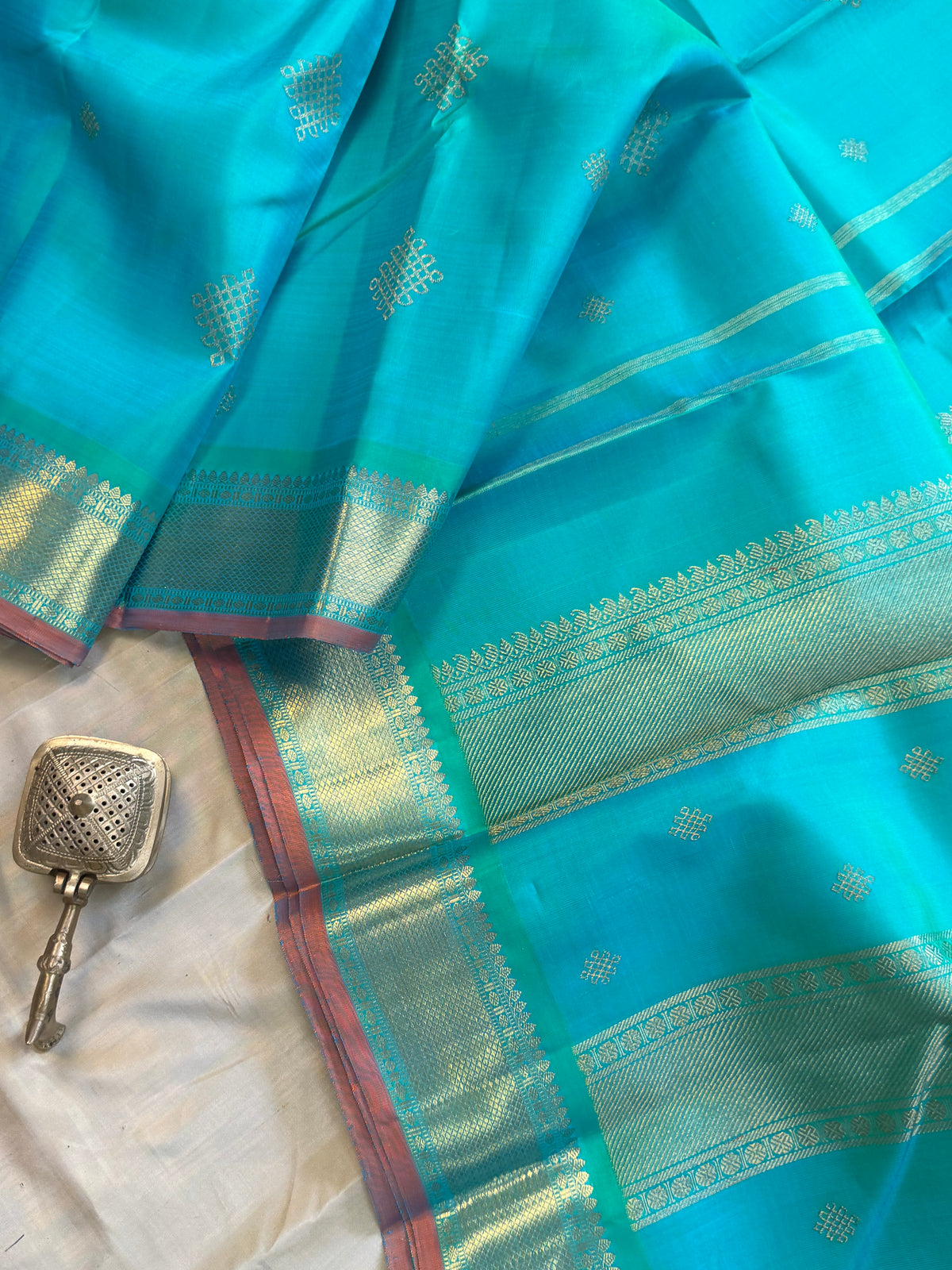 Sea green Kolam Butta pure Kanjipuram silk