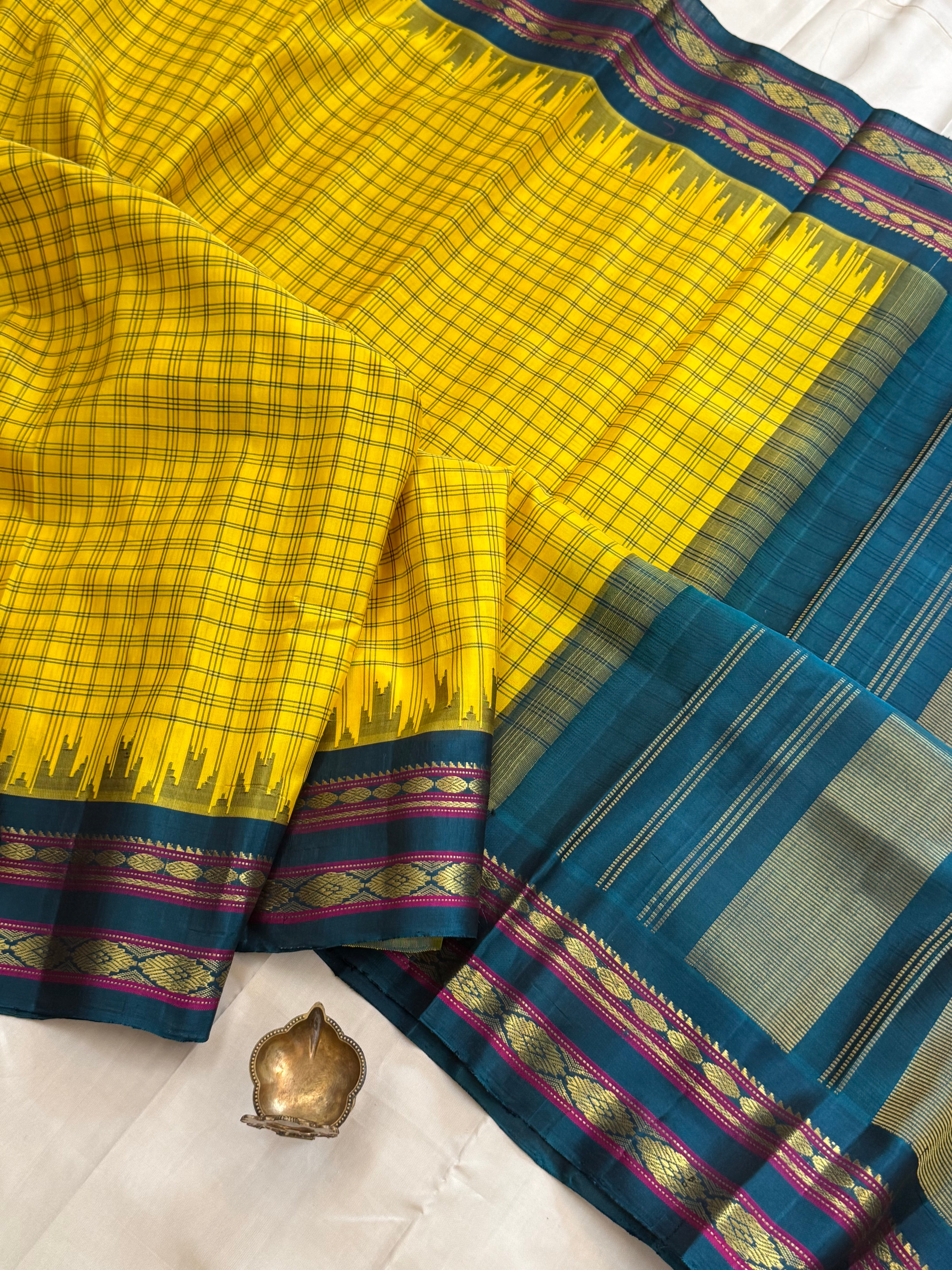 Lemon yellow body checks with teal blue border/ Gadwal silk CLSA11289