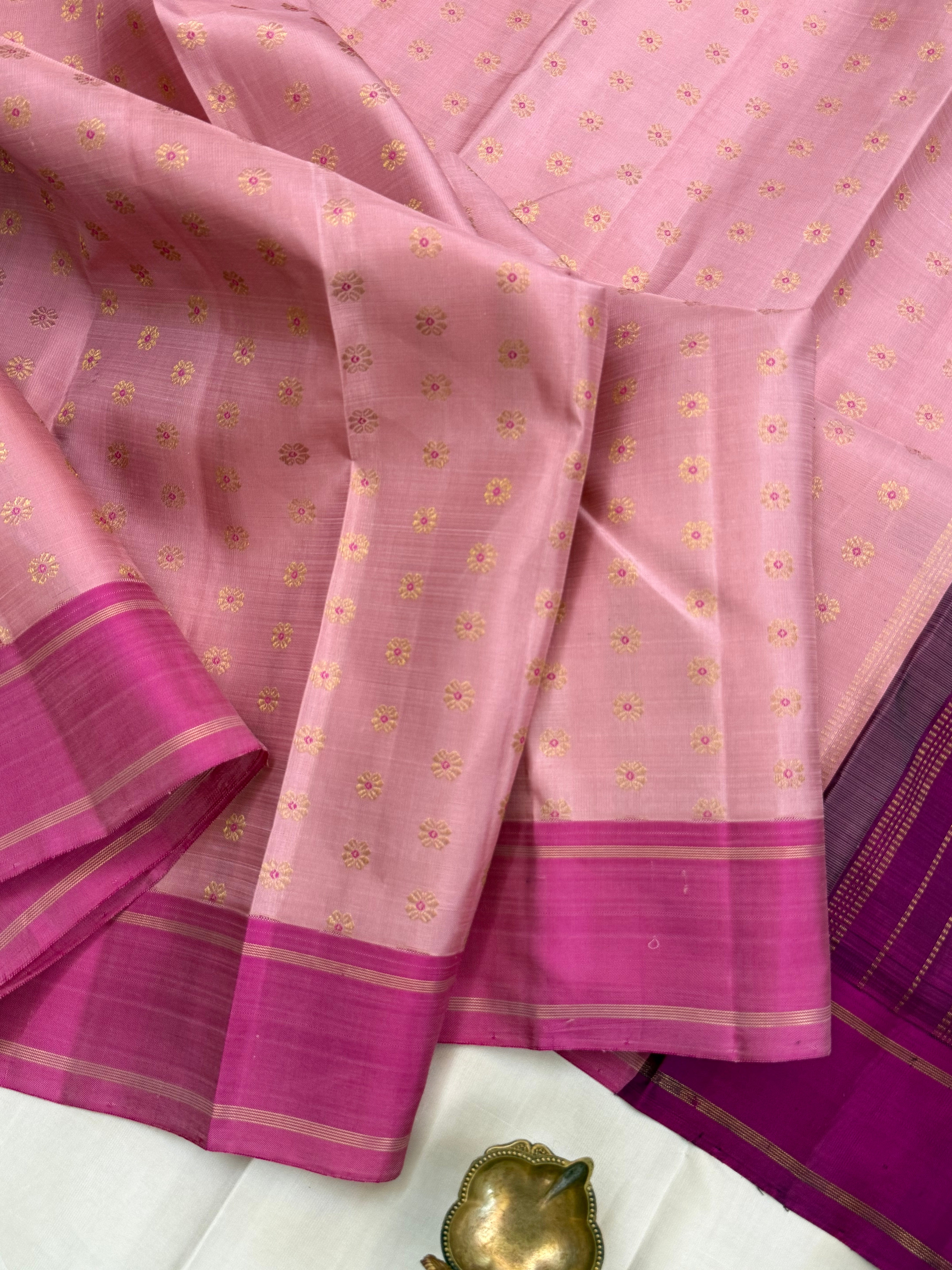 Peach pink and meenakari Butta  / Kanjipuram silk clsa 9629