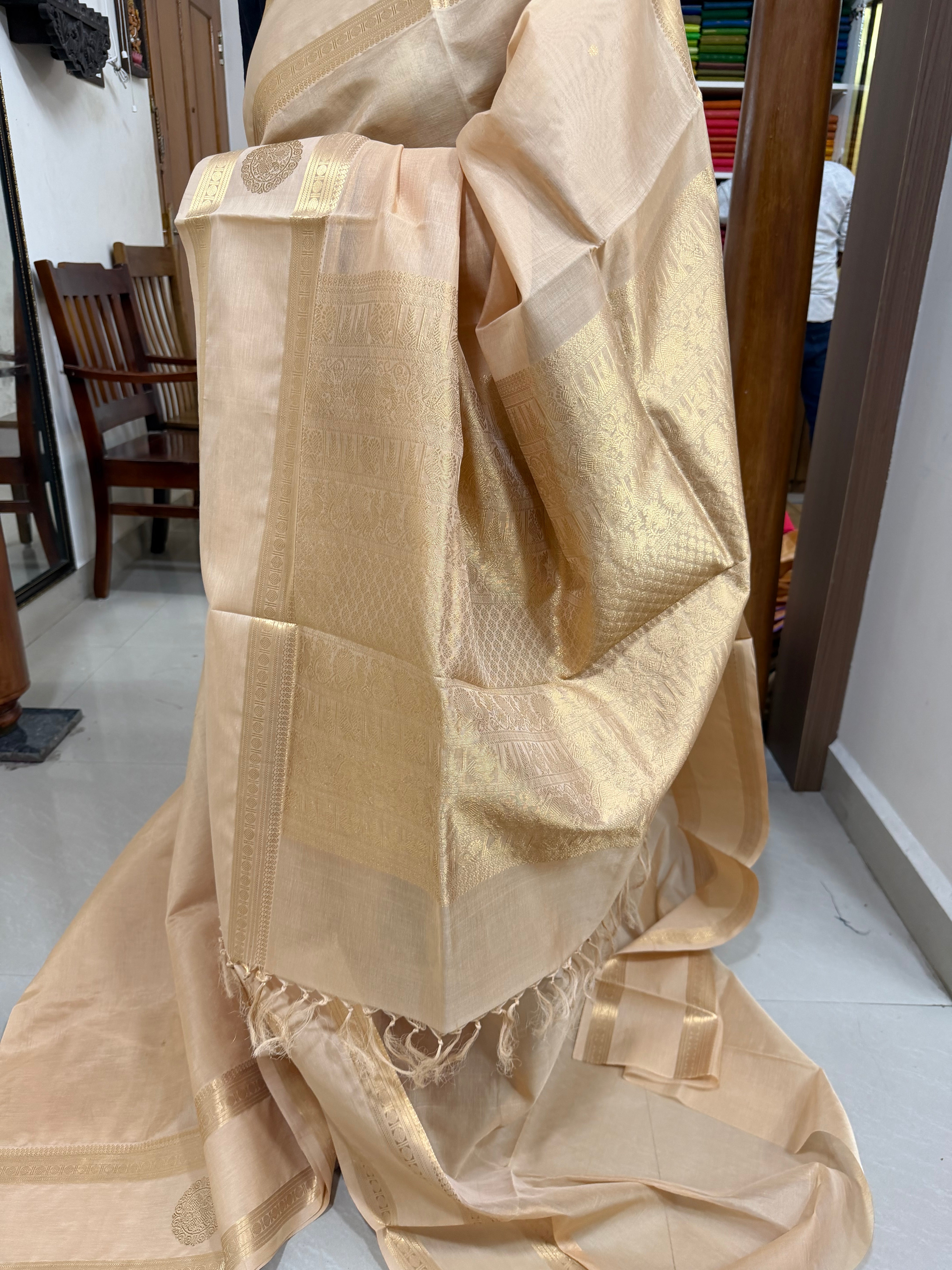 Border Butta ivory gold / Onam series silk cotton