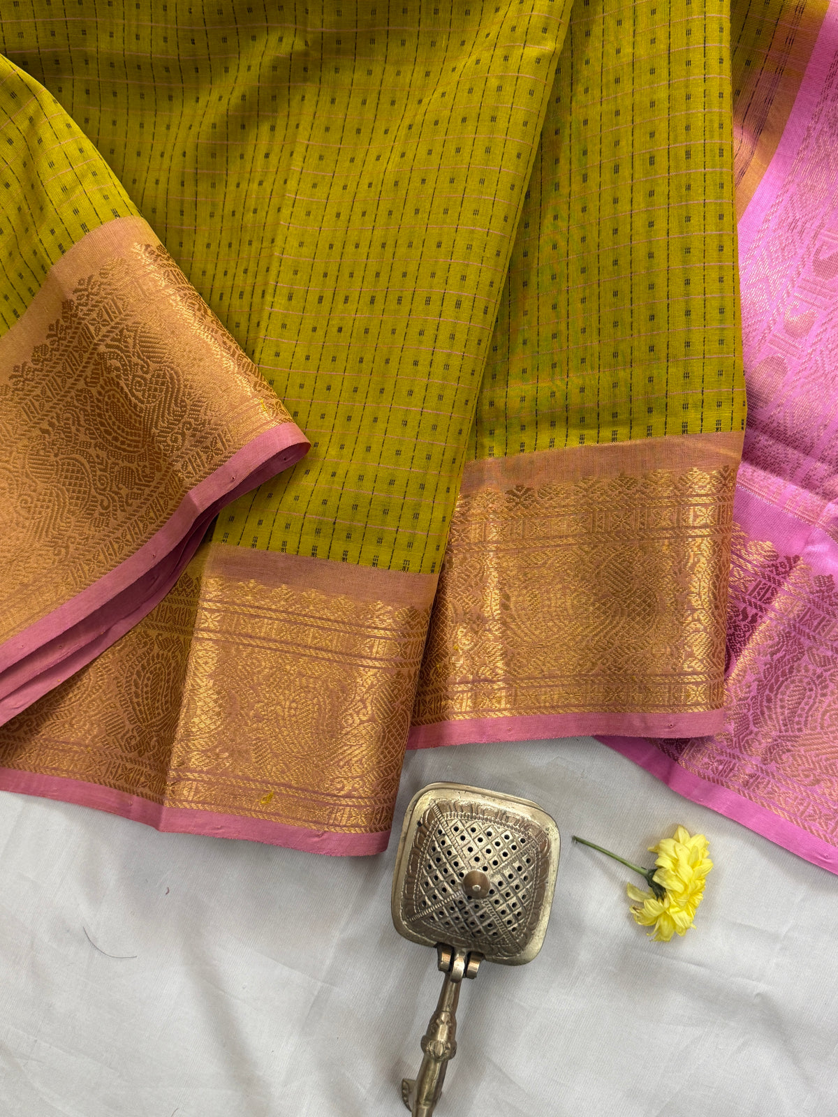 Sampanga with pink lakshambutta/ Silk Cotton Saree CLSA10417