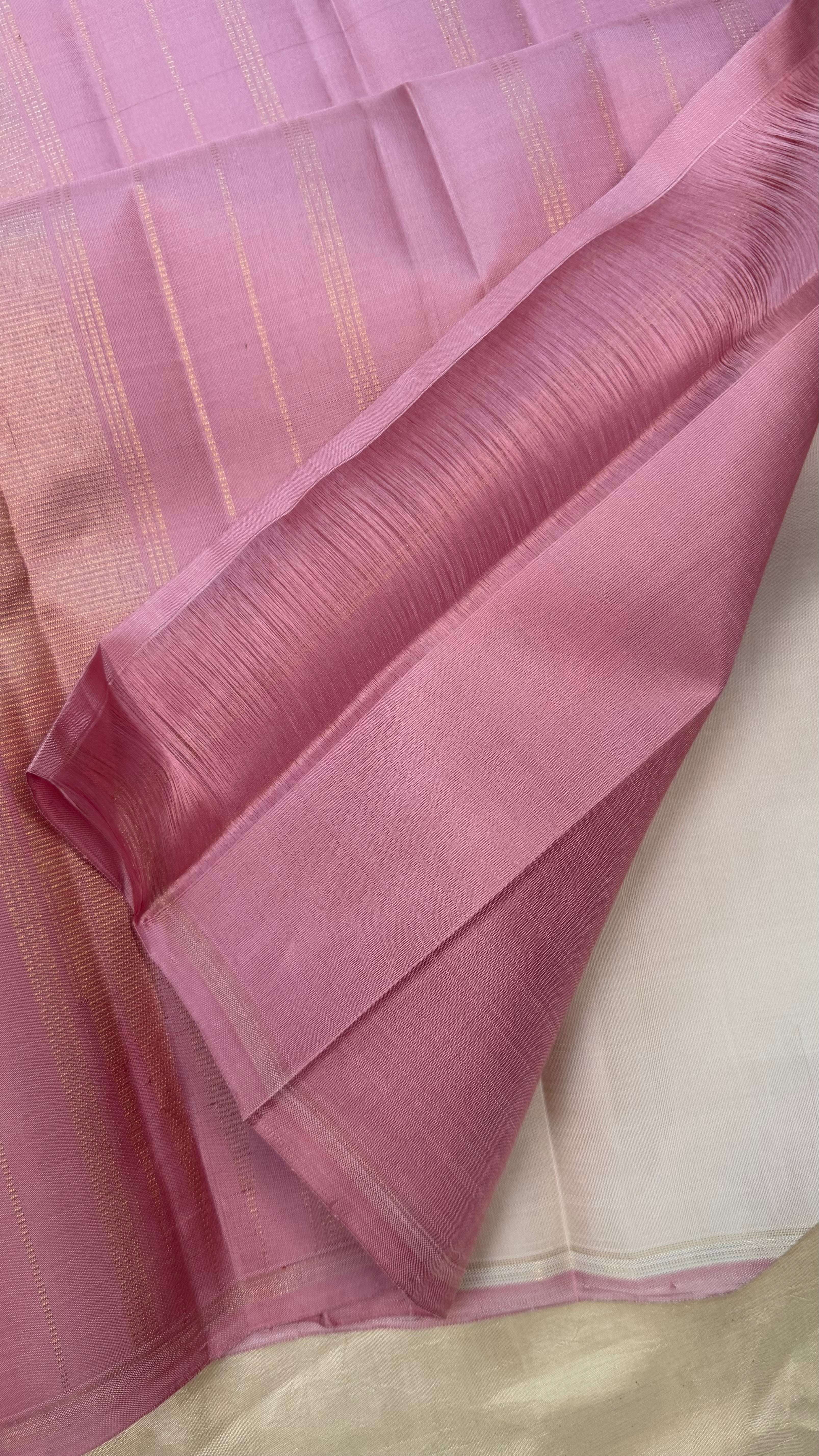 Venpattu series / Kanjipuram silk.