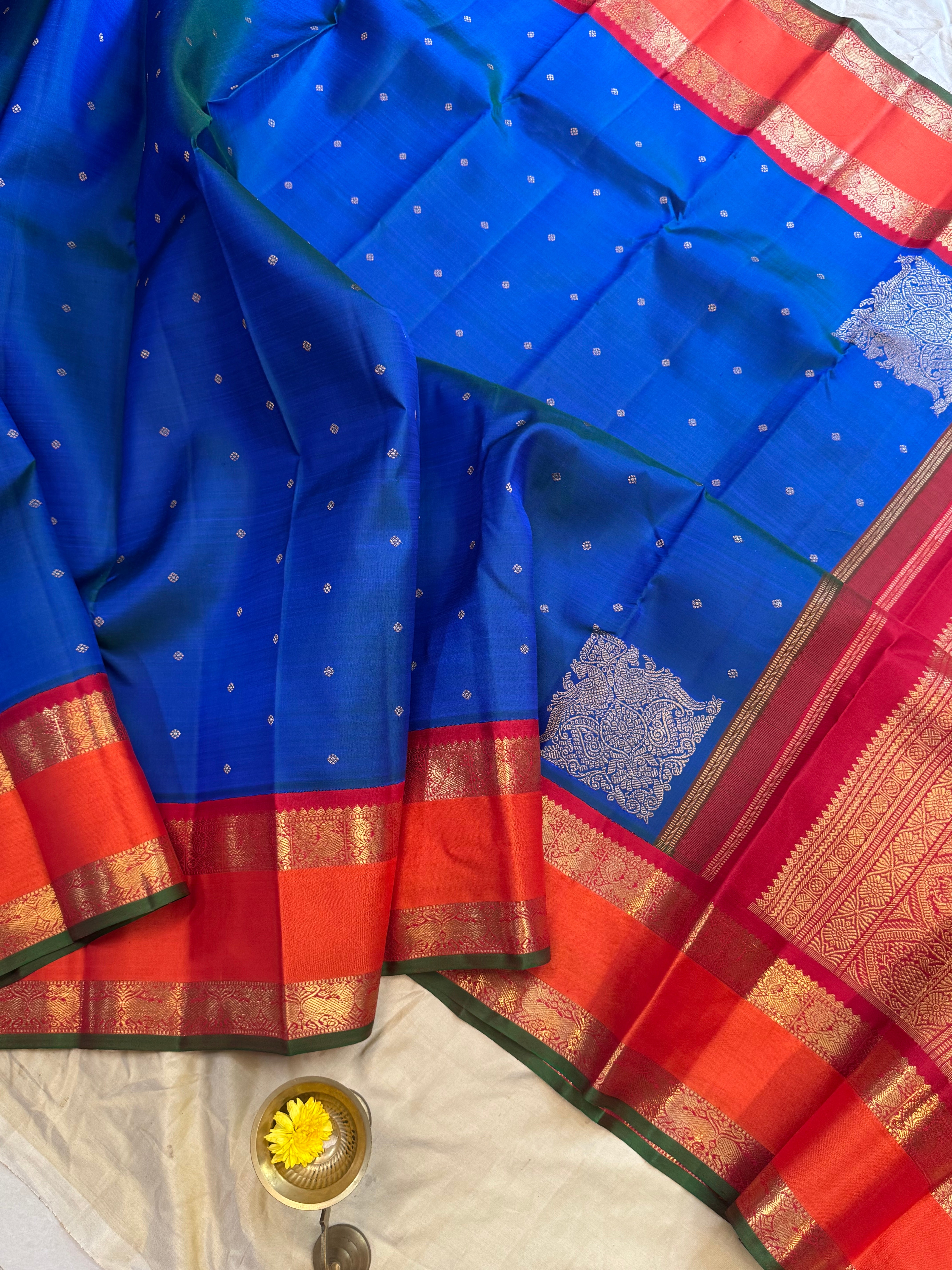 Konia motif korvai mayilkazhuthu kanjipuram silk.