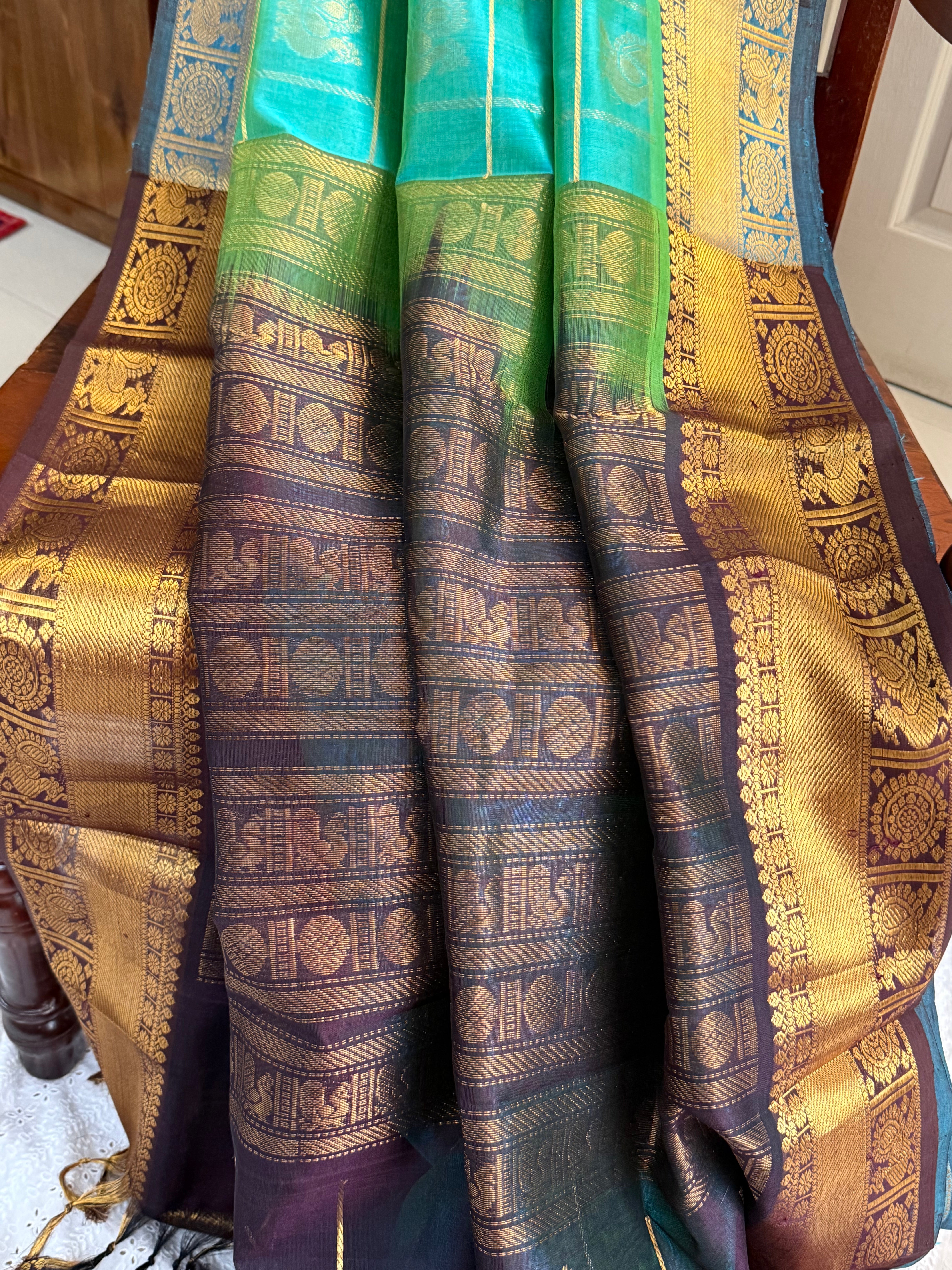 Blue shot green kattam / Silk Cotton