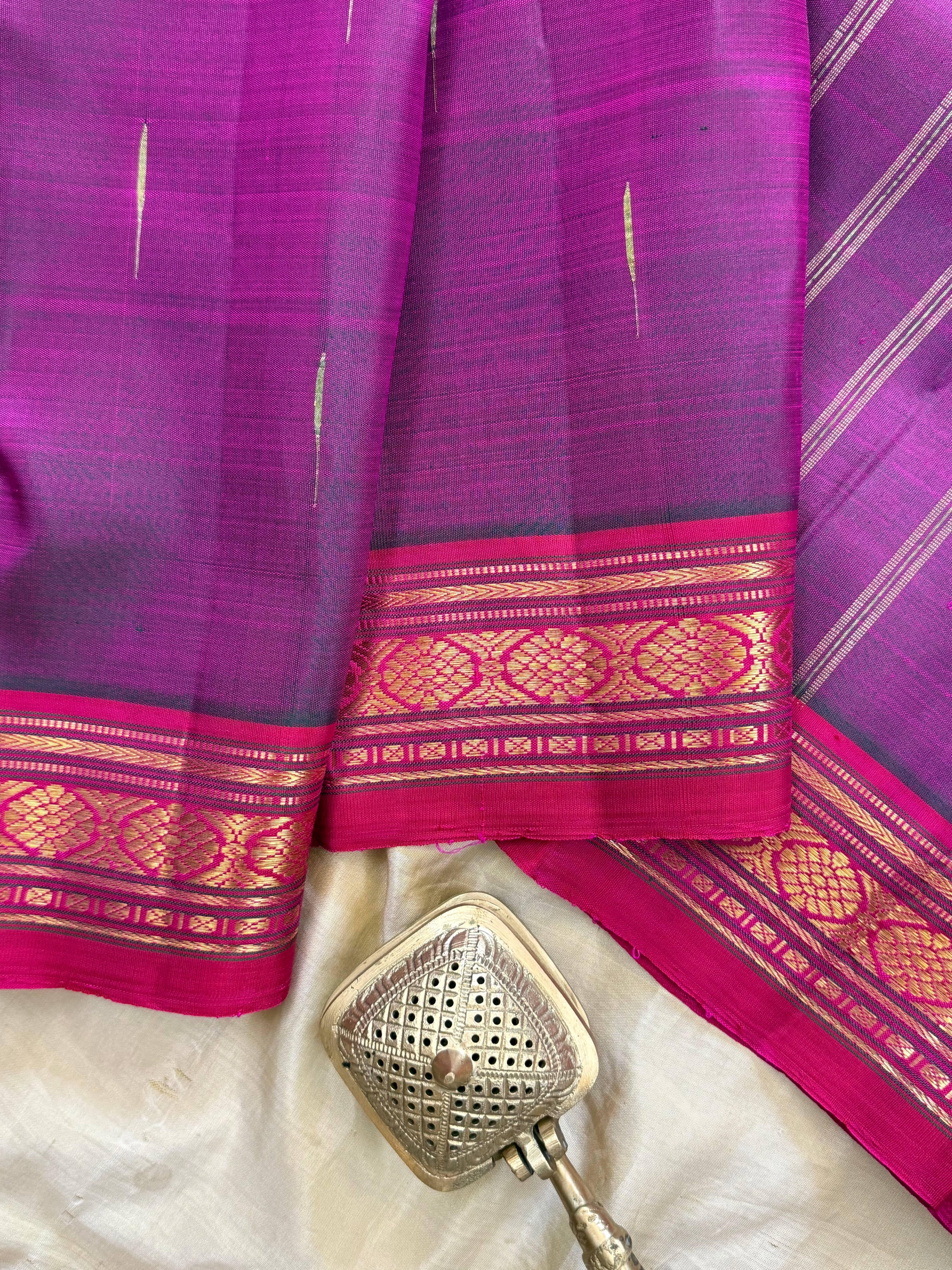 Vadamalli body with rain drop pink border/ Arani silk CLSA9937