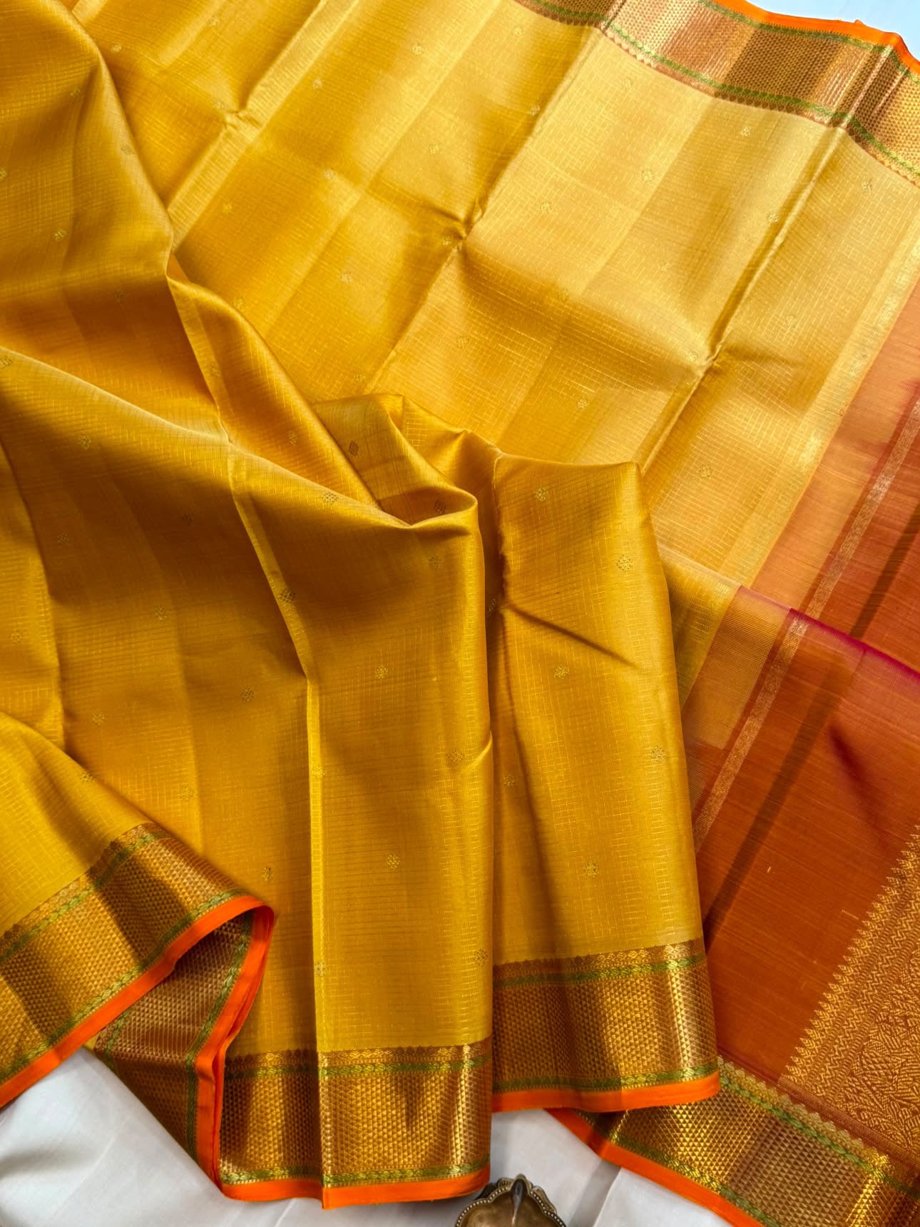 Golden yellow pure Zari Kattam / kanjipuram silk saree CLSA 10356