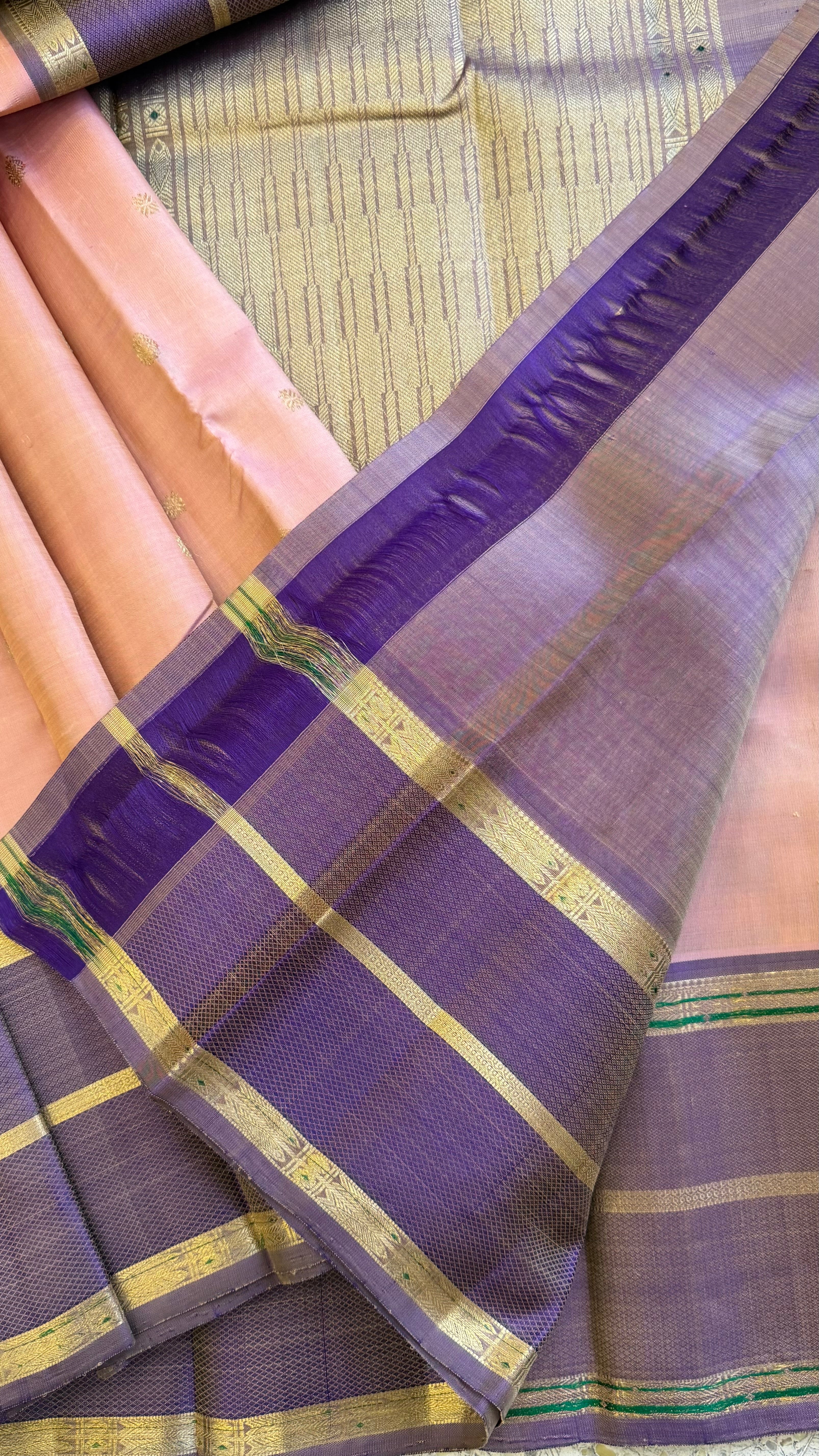 Light geva triple border / Kanchipuram silk
