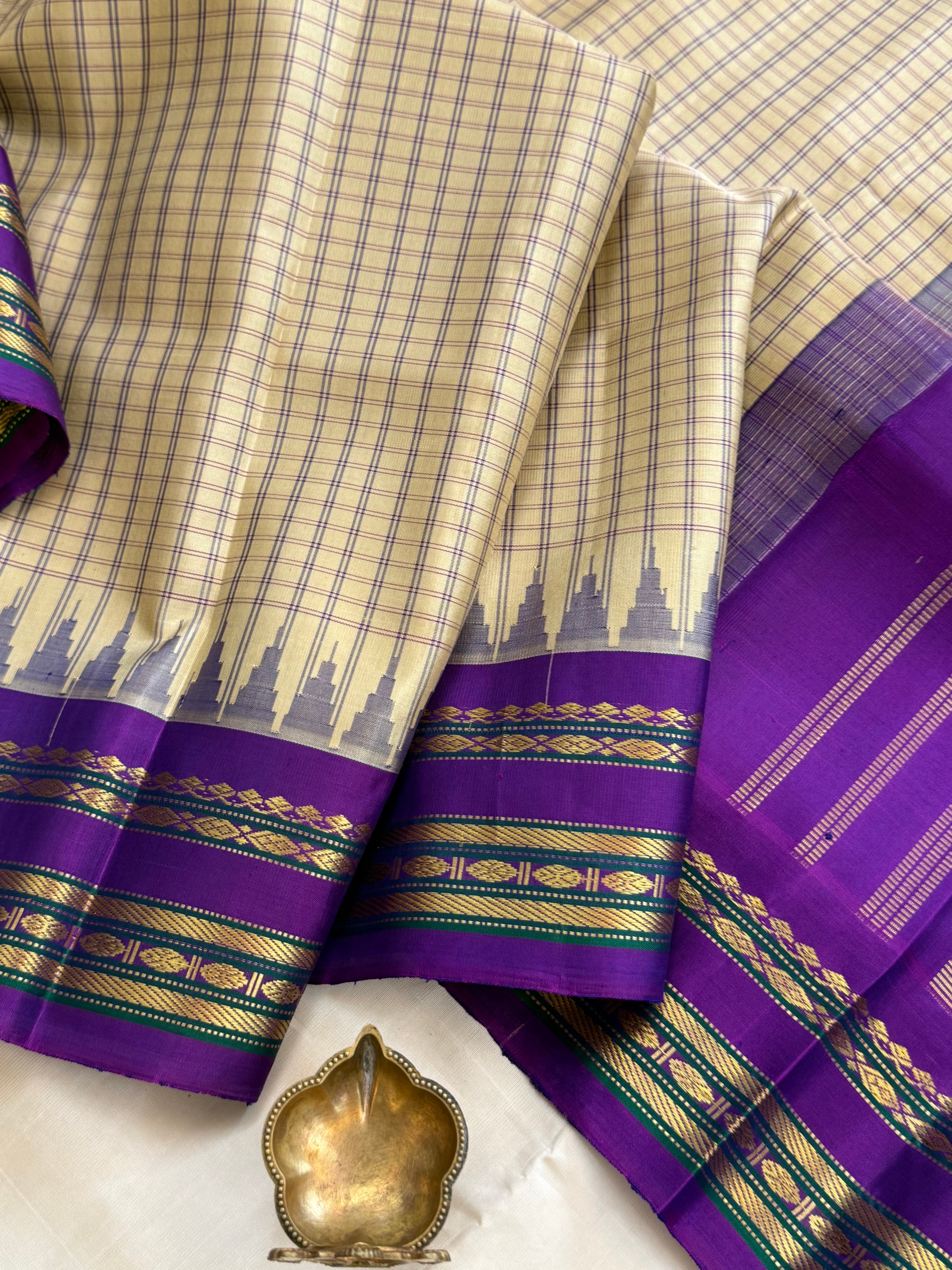Cream body check with purple temple border  / Gadwal silk CLSA11297