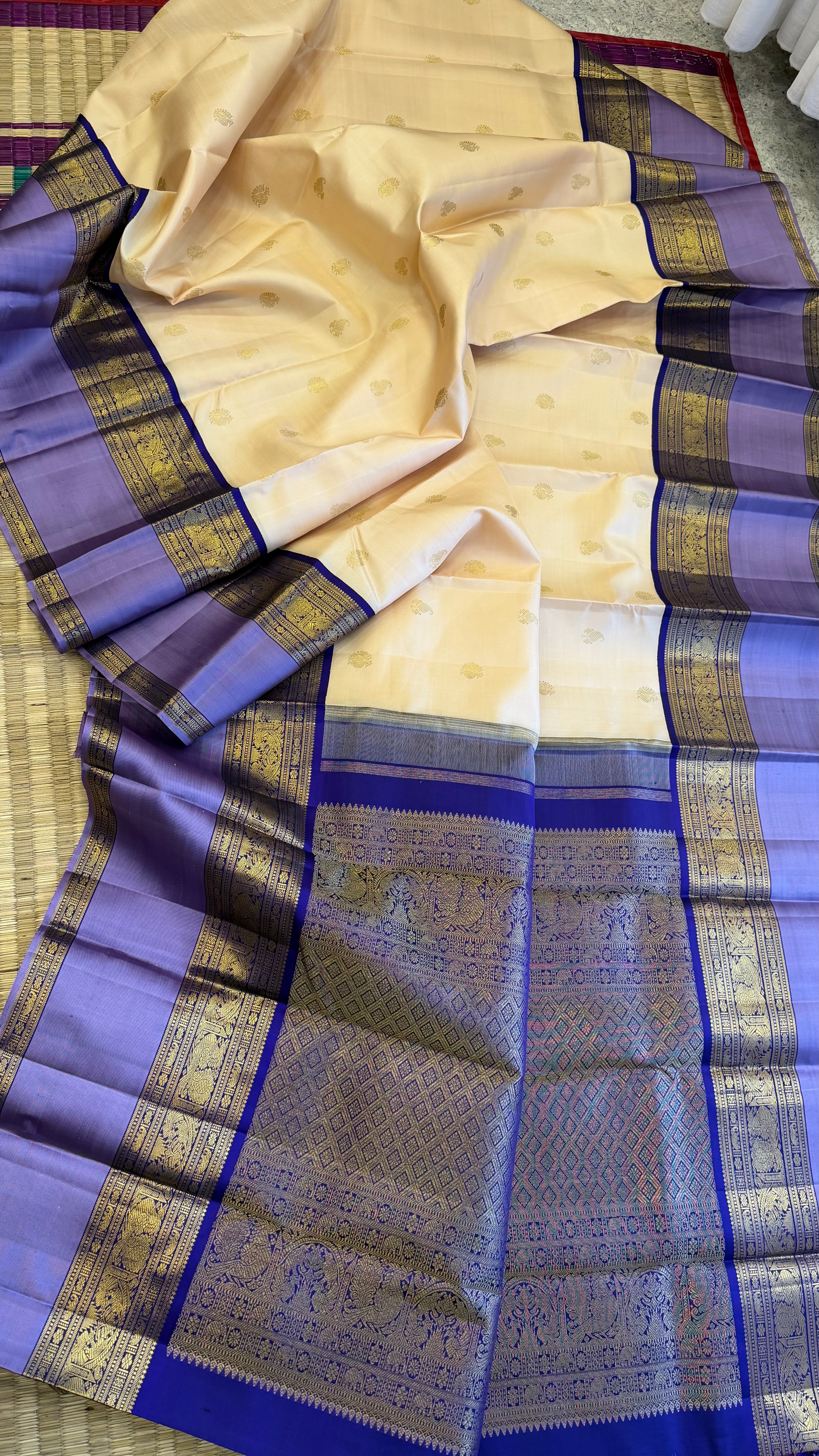 Off white Vintage Kai Korvai / Kanjipuram silk