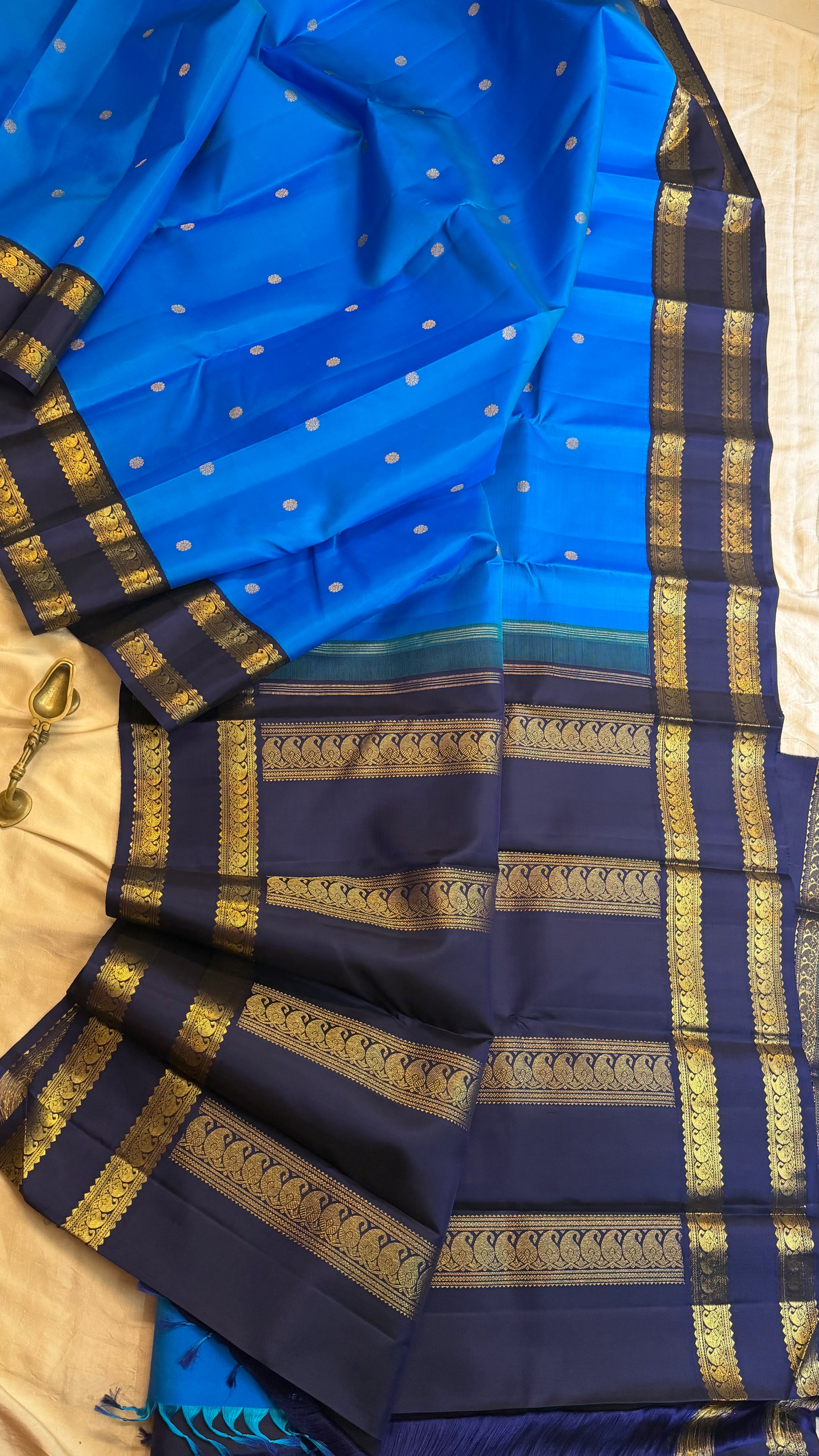 Aanandha blue  Korvai Kanjipuram silk