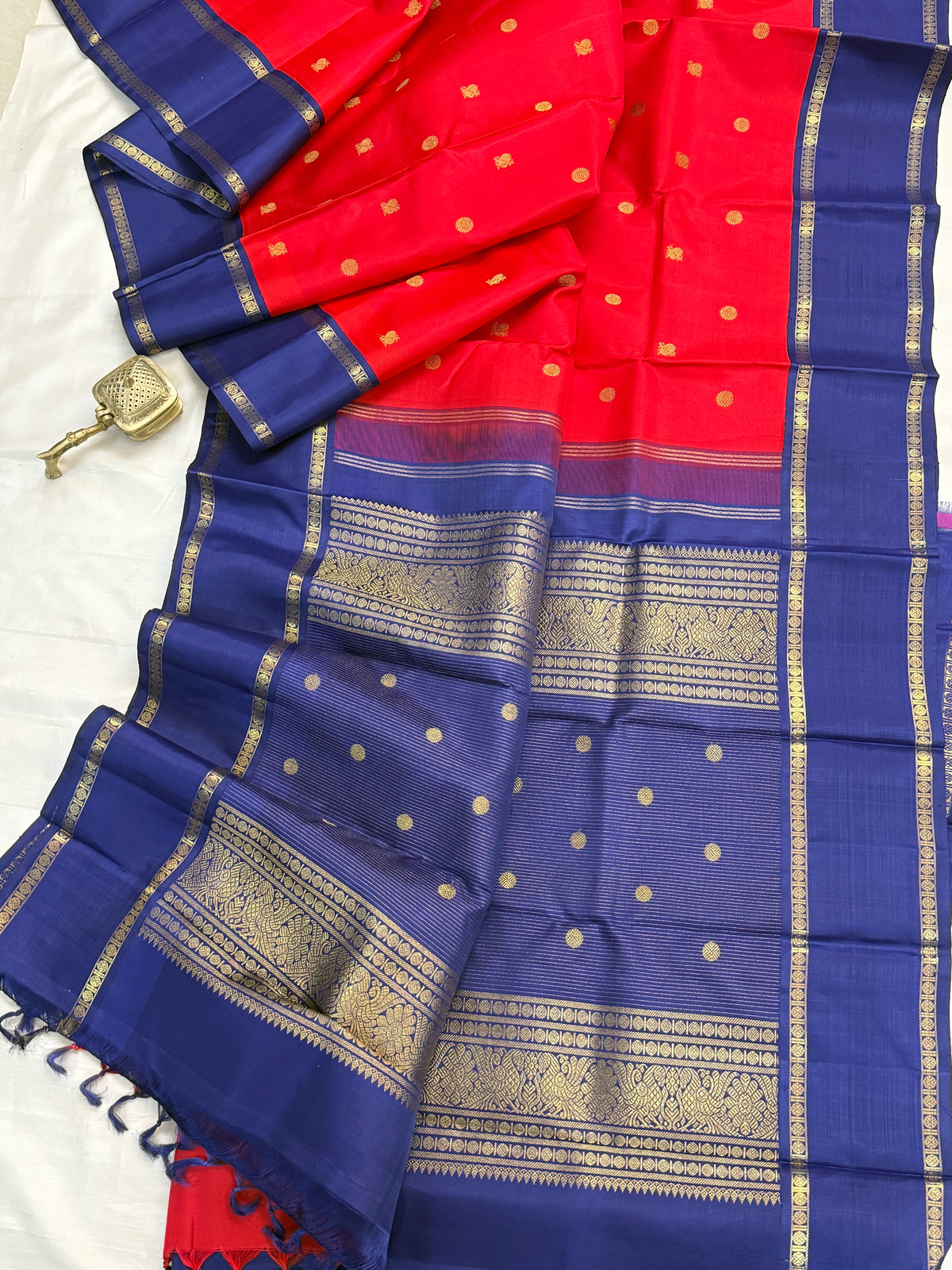 Navarathri - Day 4 Red Colour pure Zari Rettapet butta Korvai /Kanjipuram silk sree Clsa 6682