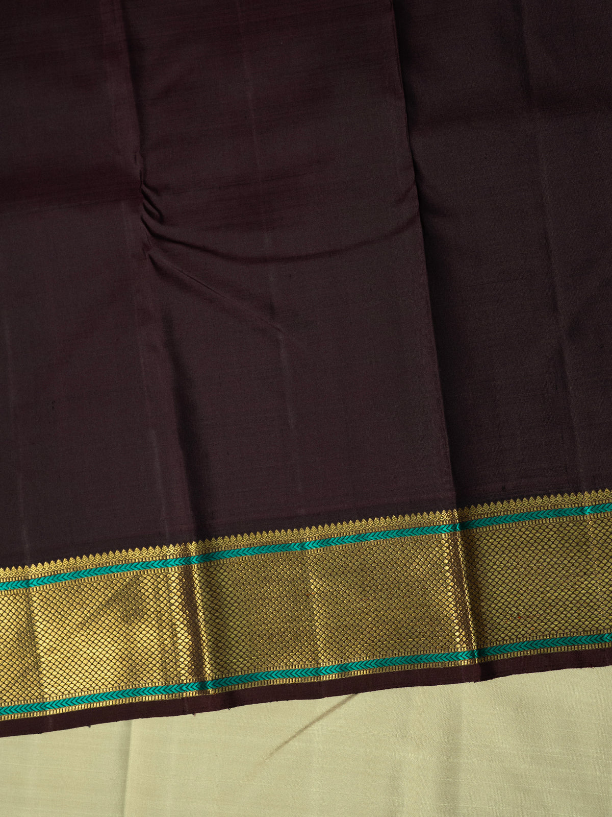 Dusky Elakai Korvai Kanjipuram Silk Saree CLSA11334