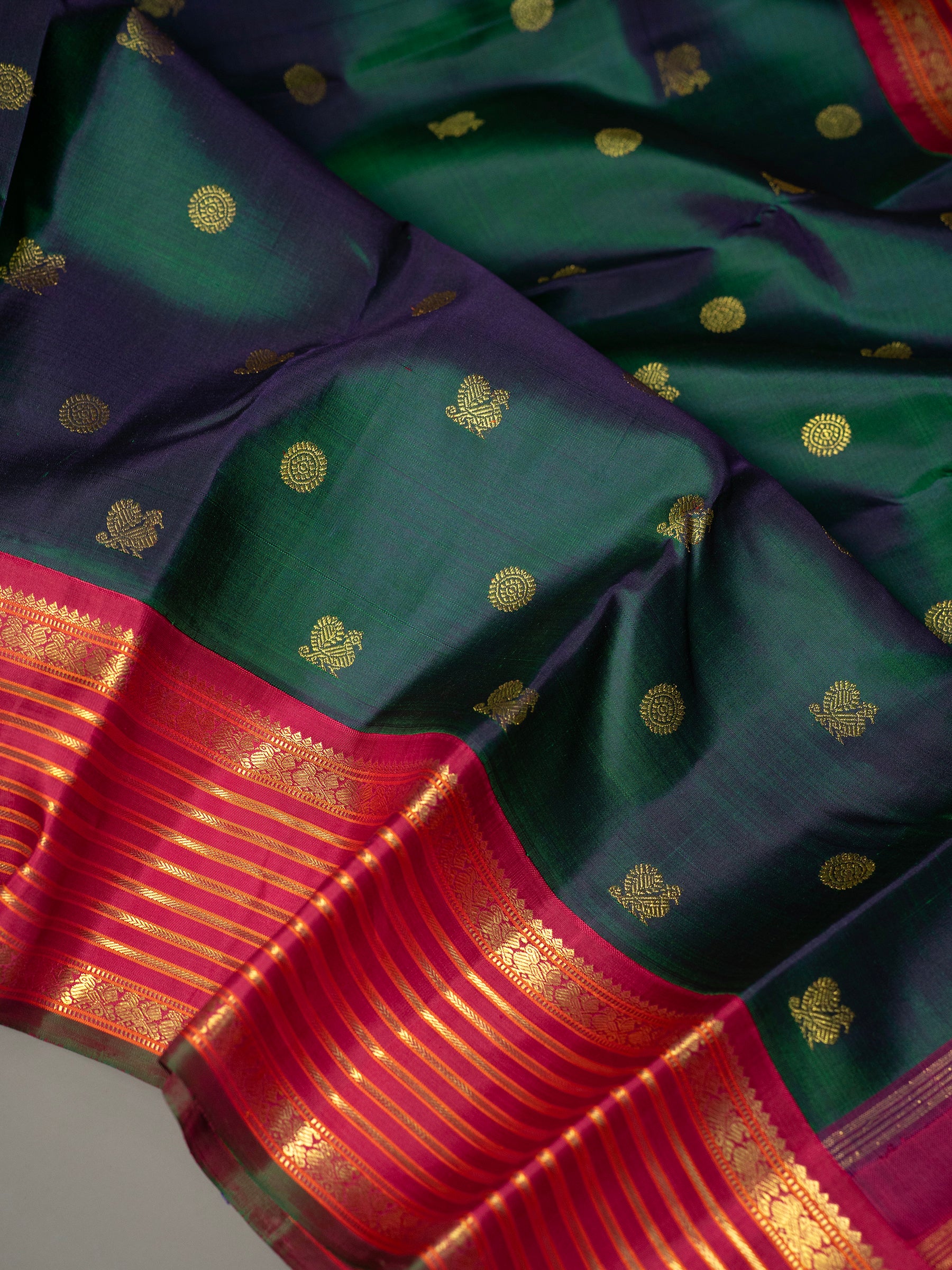 Mayilkazhuthu varisapet korvai Kanjipuram Silk Saree CLSA10050