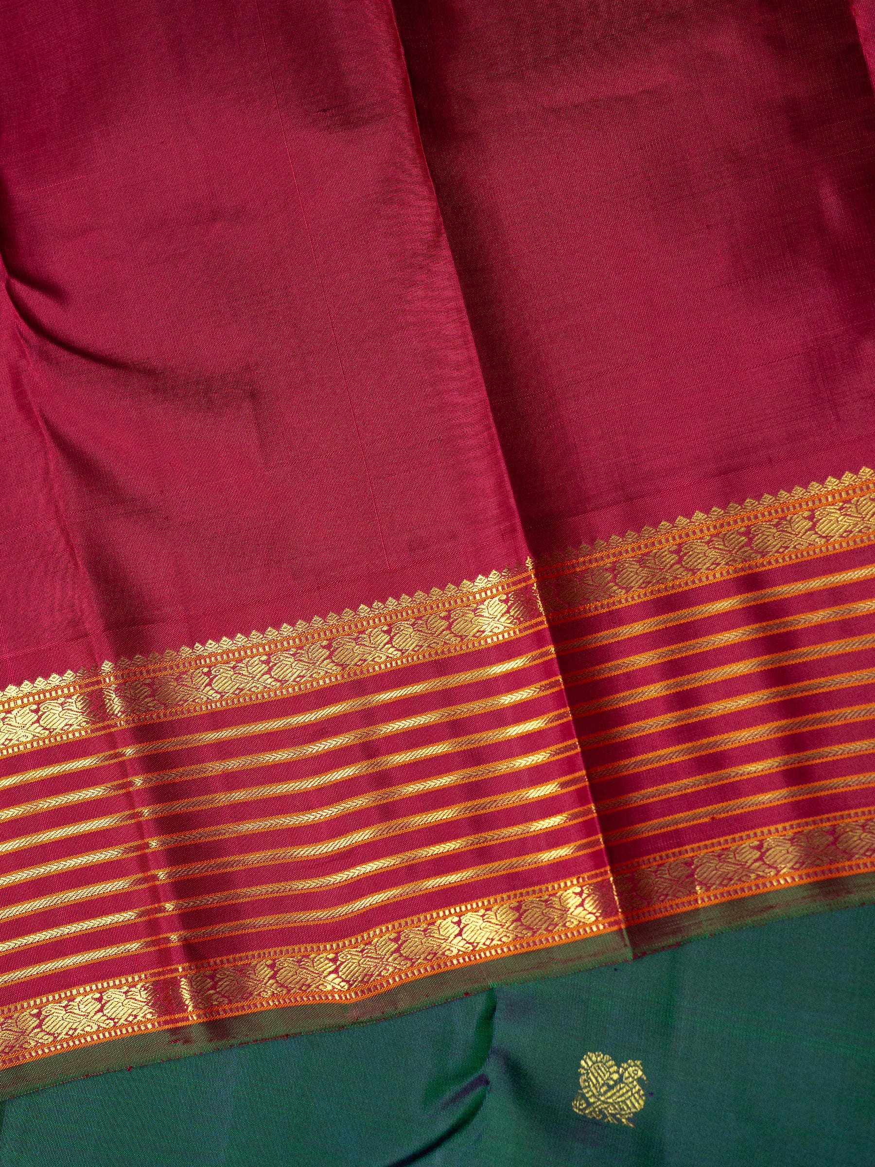 Mayilkazhuthu varisapet korvai Kanjipuram Silk Saree CLSA10050