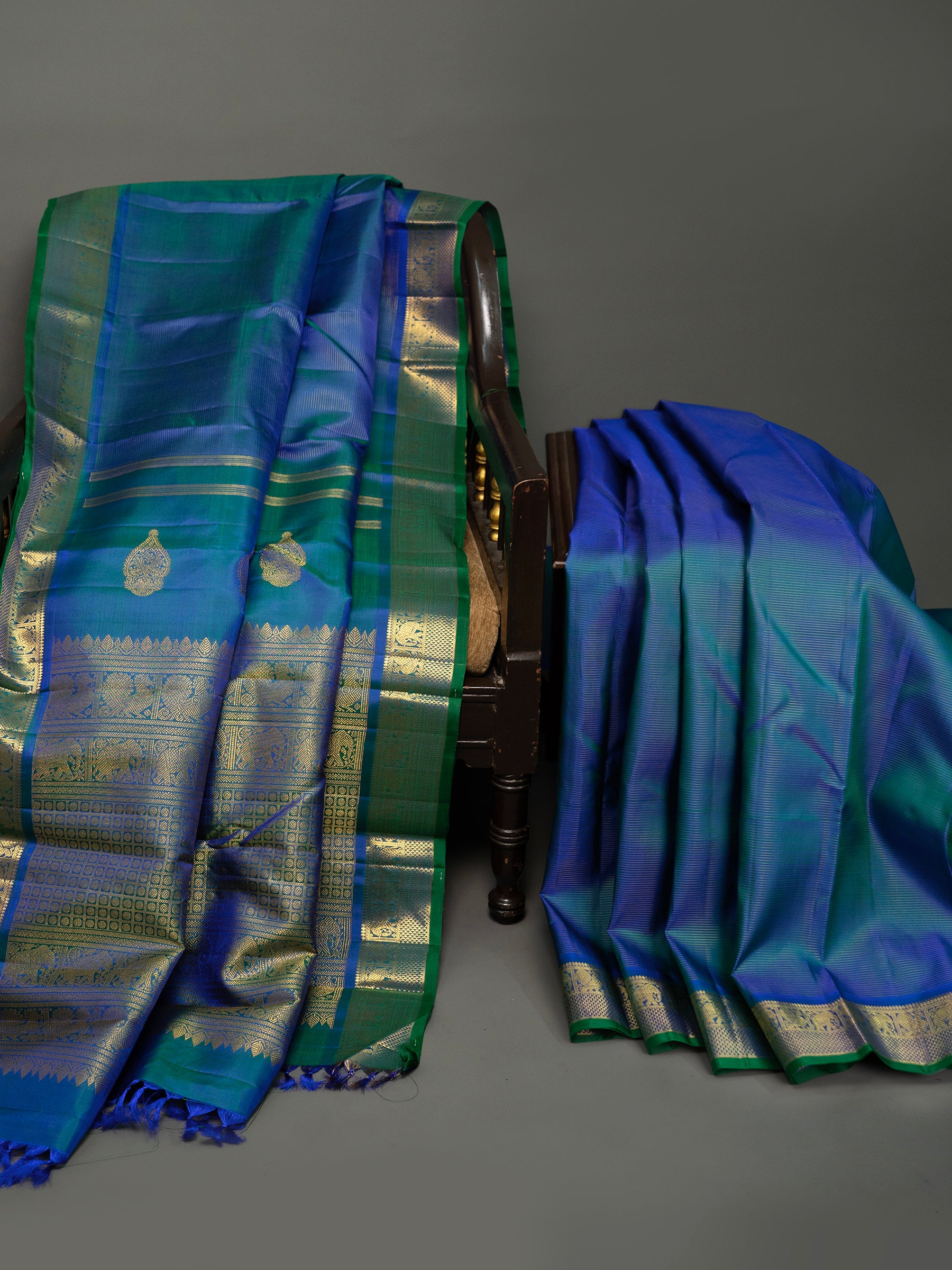 Mayilkazhuthu vairaoosi Kanjipuram Silk Saree CLSA10988