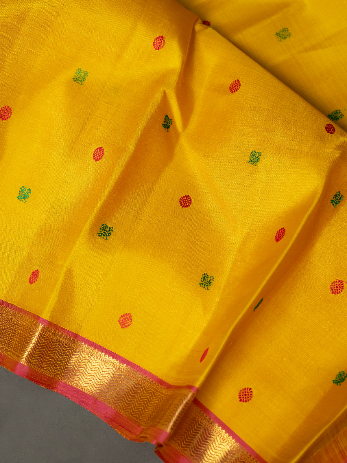 Yellow thread colored butta small border/ Kanjipuram Silk Saree CLSA11914