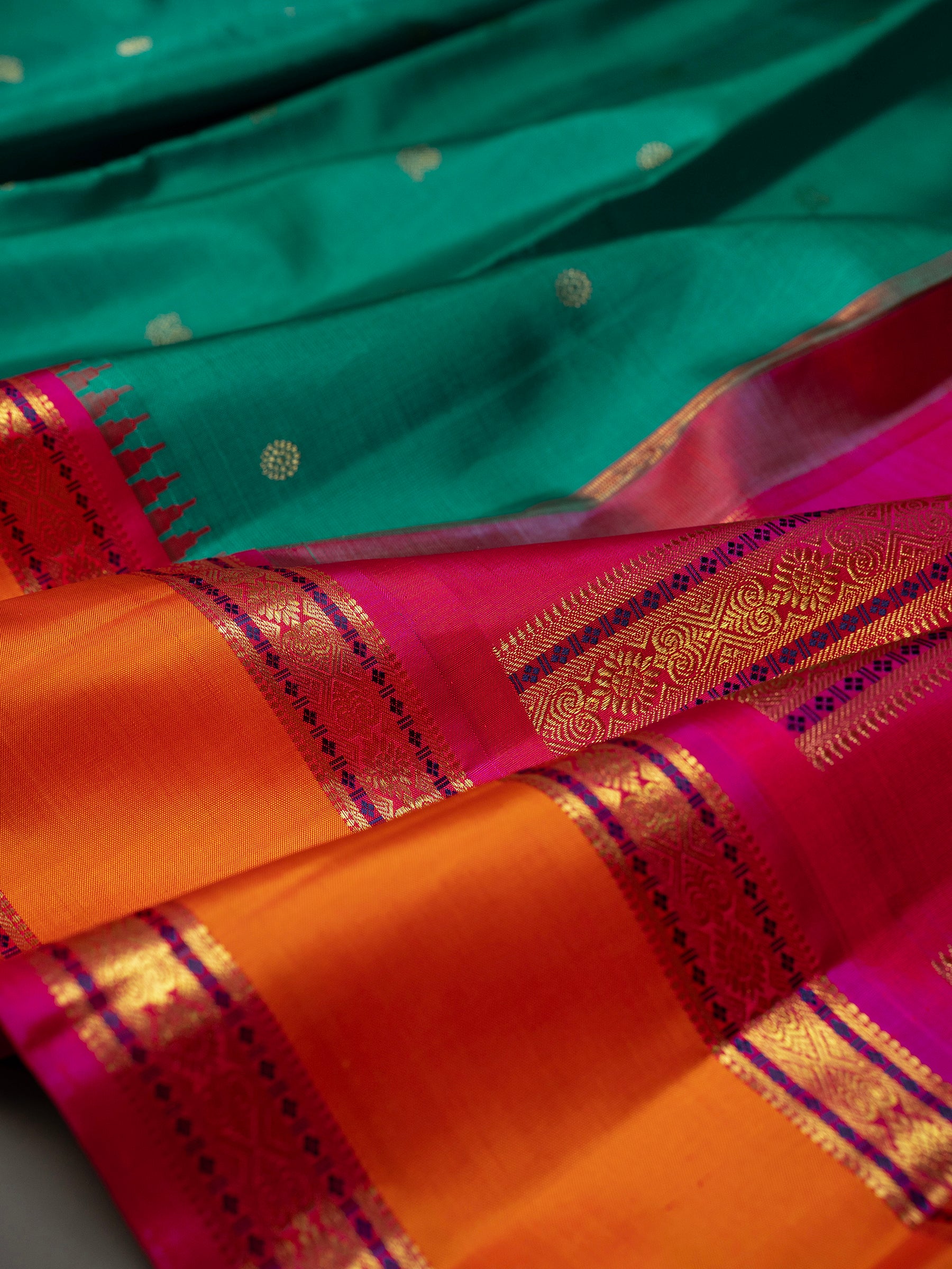 Rama green retta pet korvai / Kanjipuram Silk Saree CLSA8181