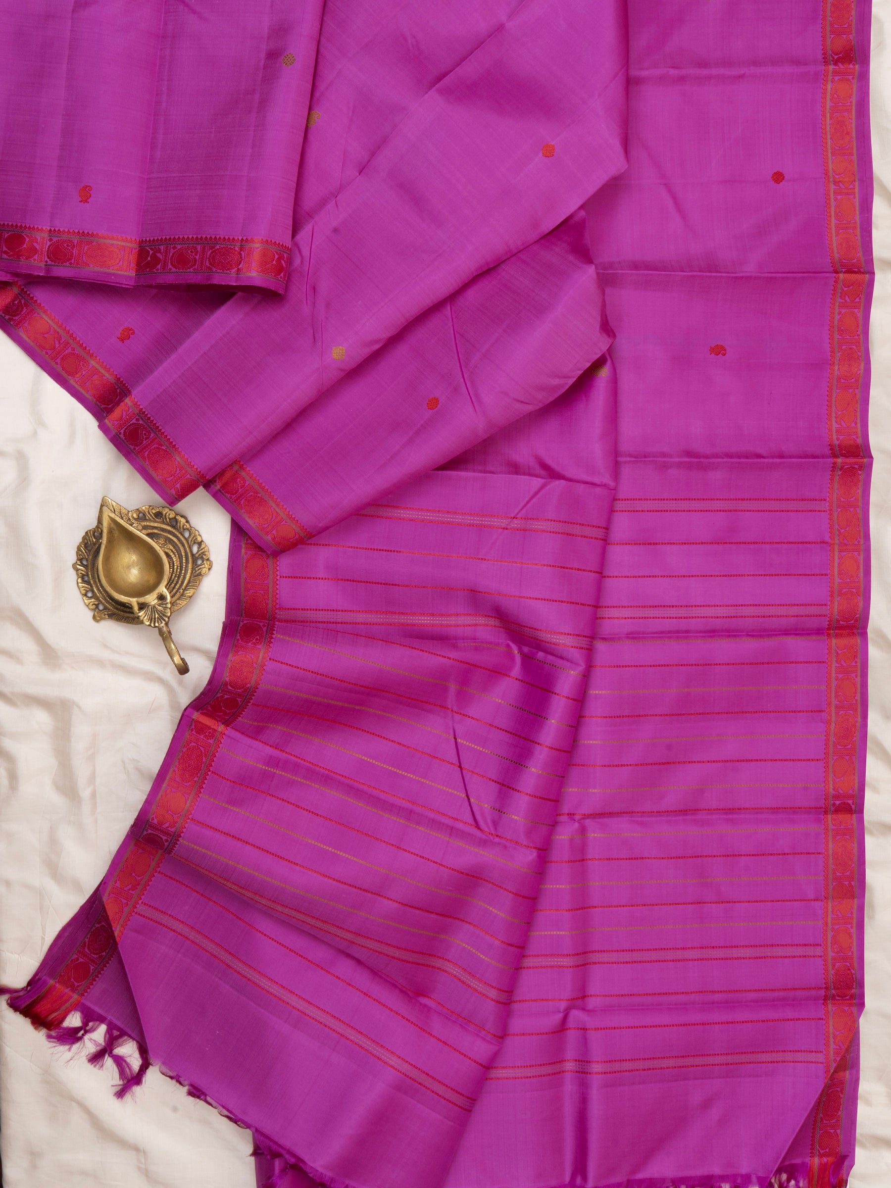 Pink thread work / Arani silk CLSA4638