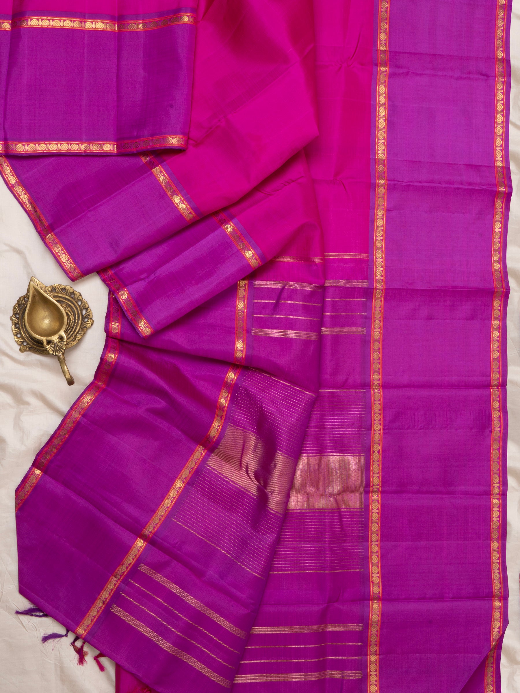 Pink and purple long border/Arani silk CLSA4973