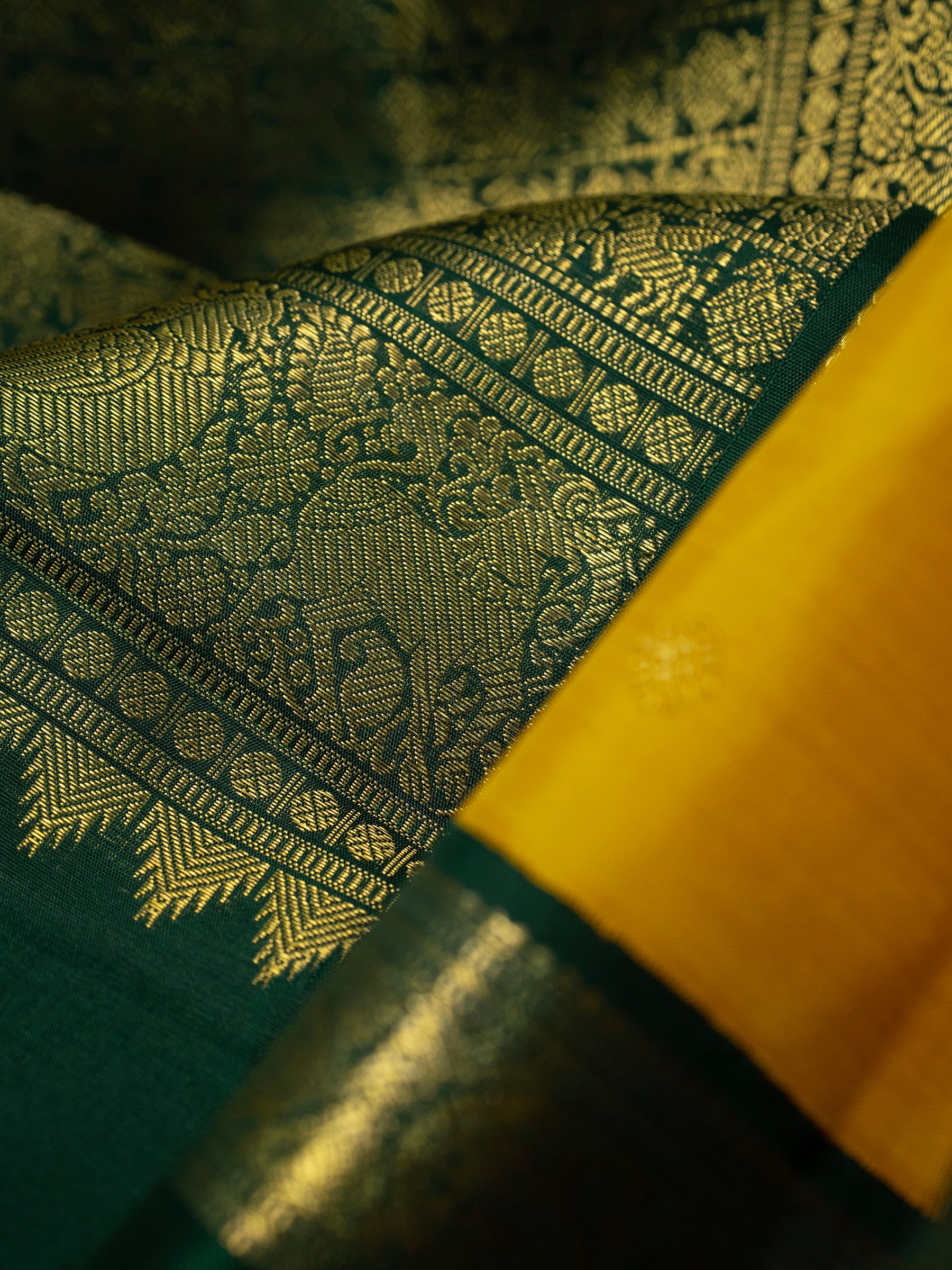 Yellow retta pet Kanjipuram Silk Saree CLSA10521