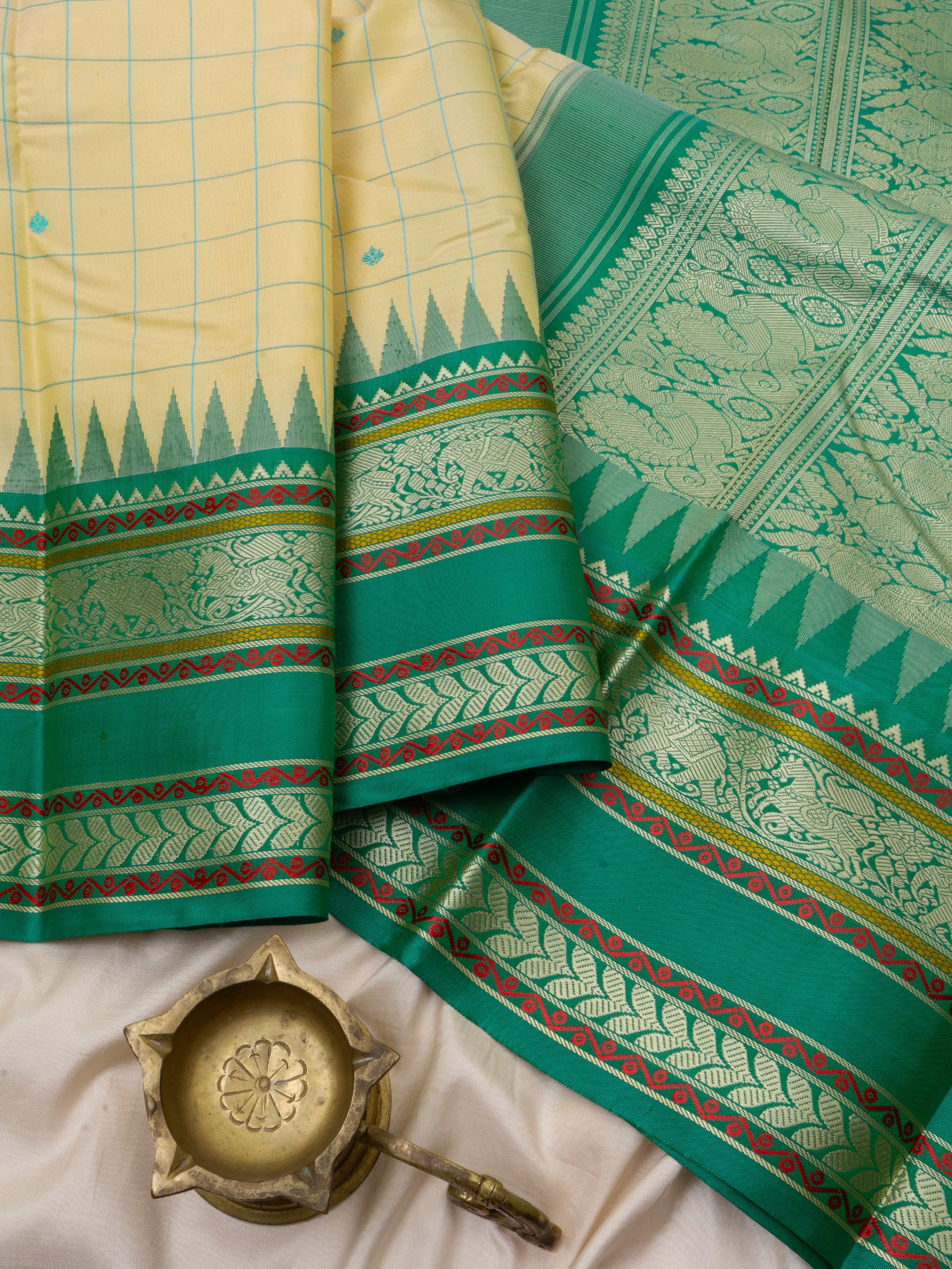 Lemon yellow and sea green kattam / special edition kanjipuram silk CLSA2715