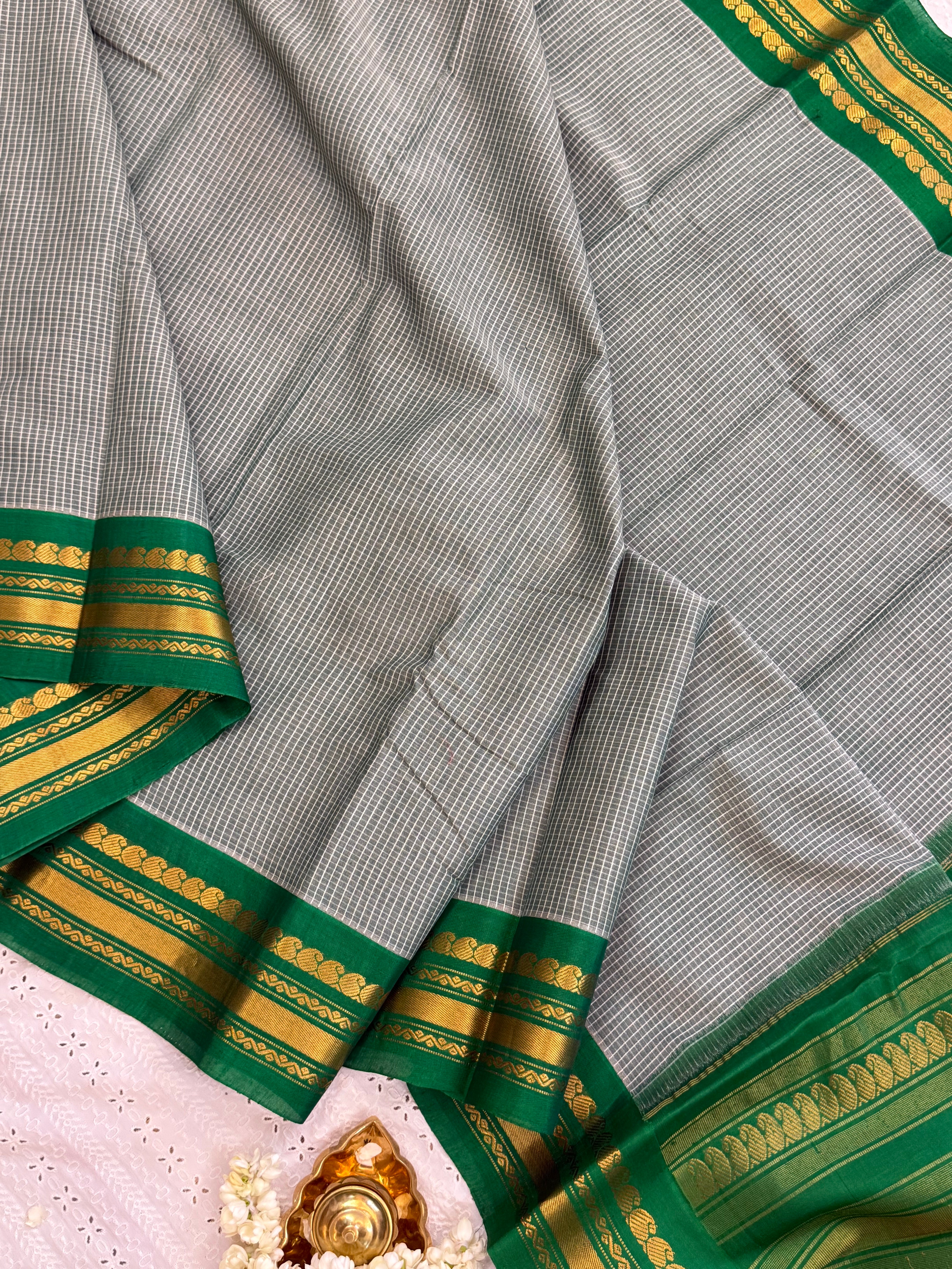 Grey and green / Gadwal cotton - No Blouse CLSA7373